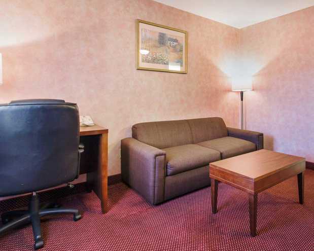 Images Comfort Inn Moreno Valley near March Air Reserve Base