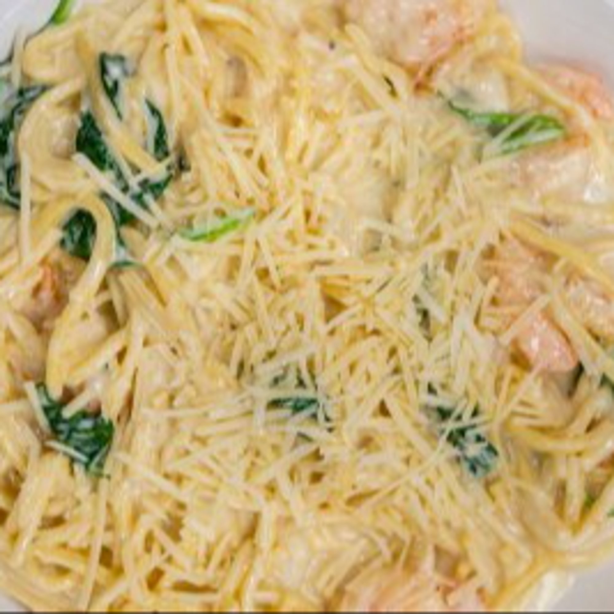 Chicken Alfredo or Shrimp Alfredo