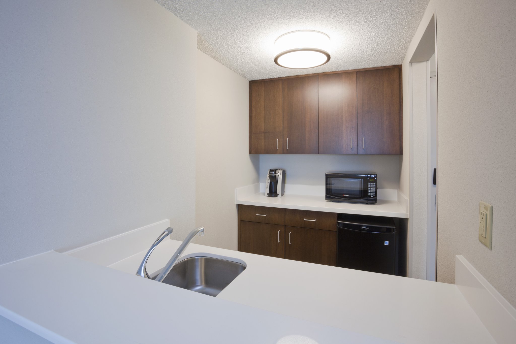 Holiday Inn Express Roseville-St. Paul by IHG Image