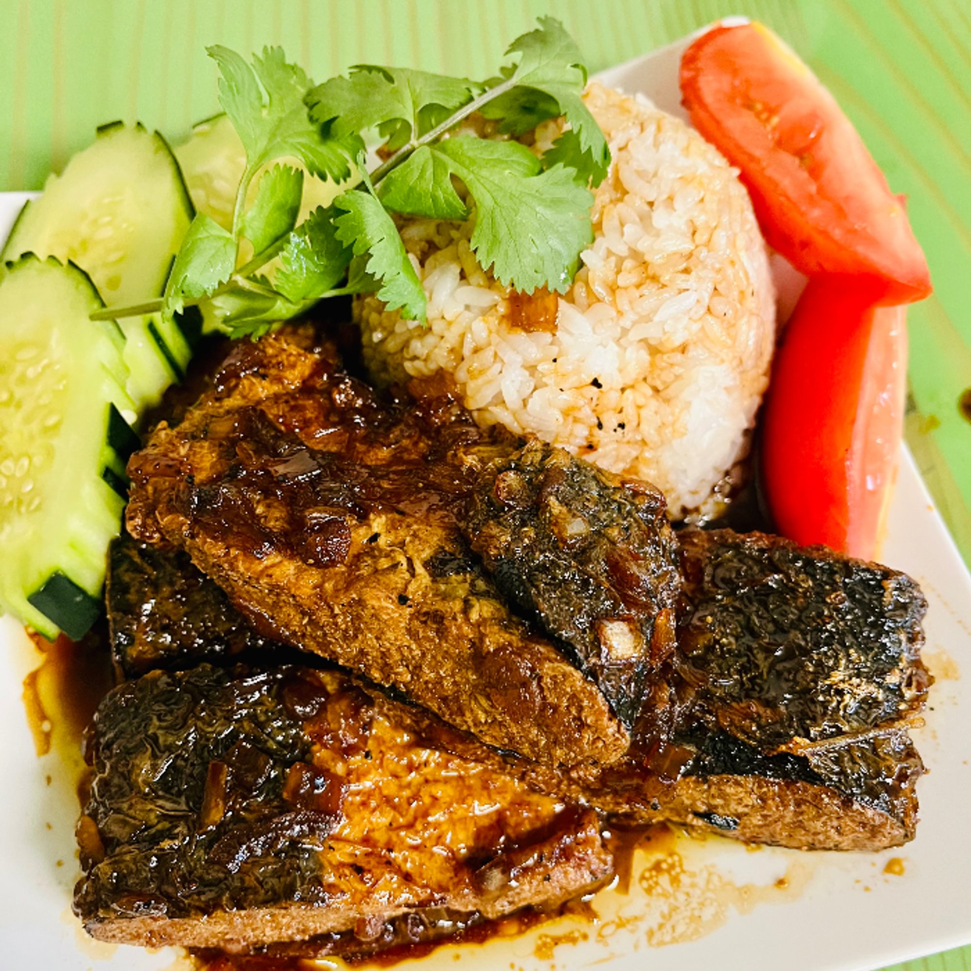 M15. Stew TunaFish (Cá Nục)