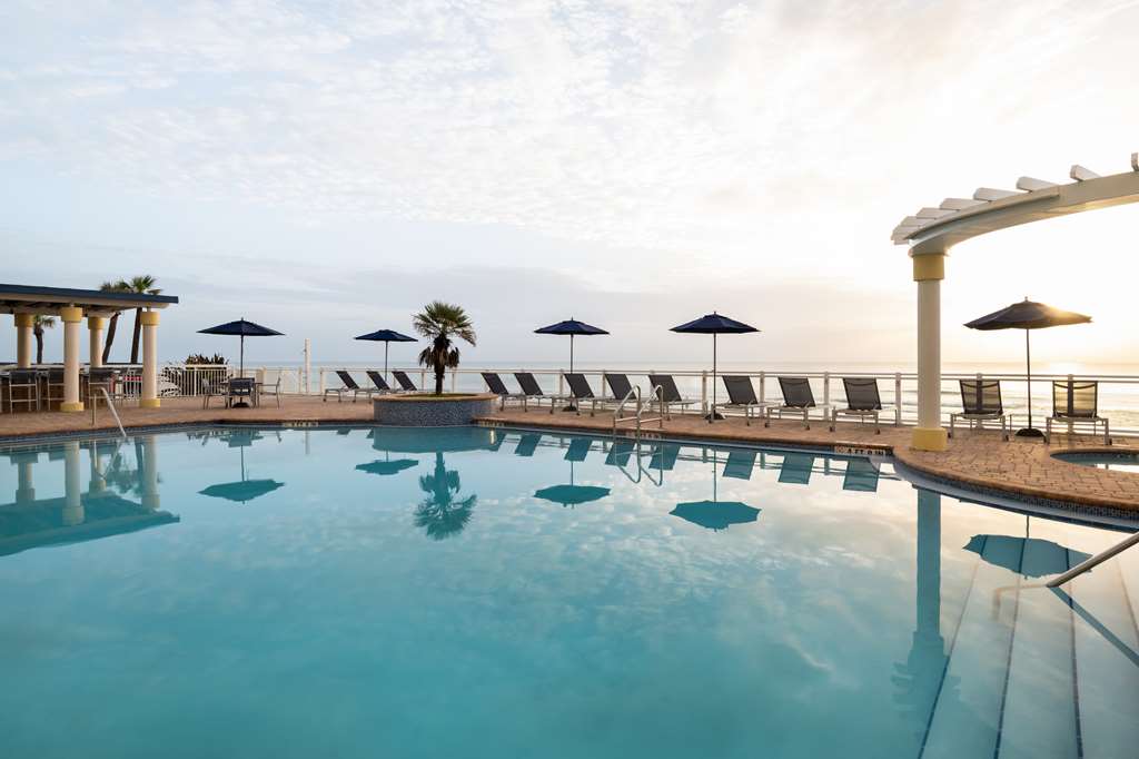 Hilton Garden Inn Daytona Beach Oceanfront Image