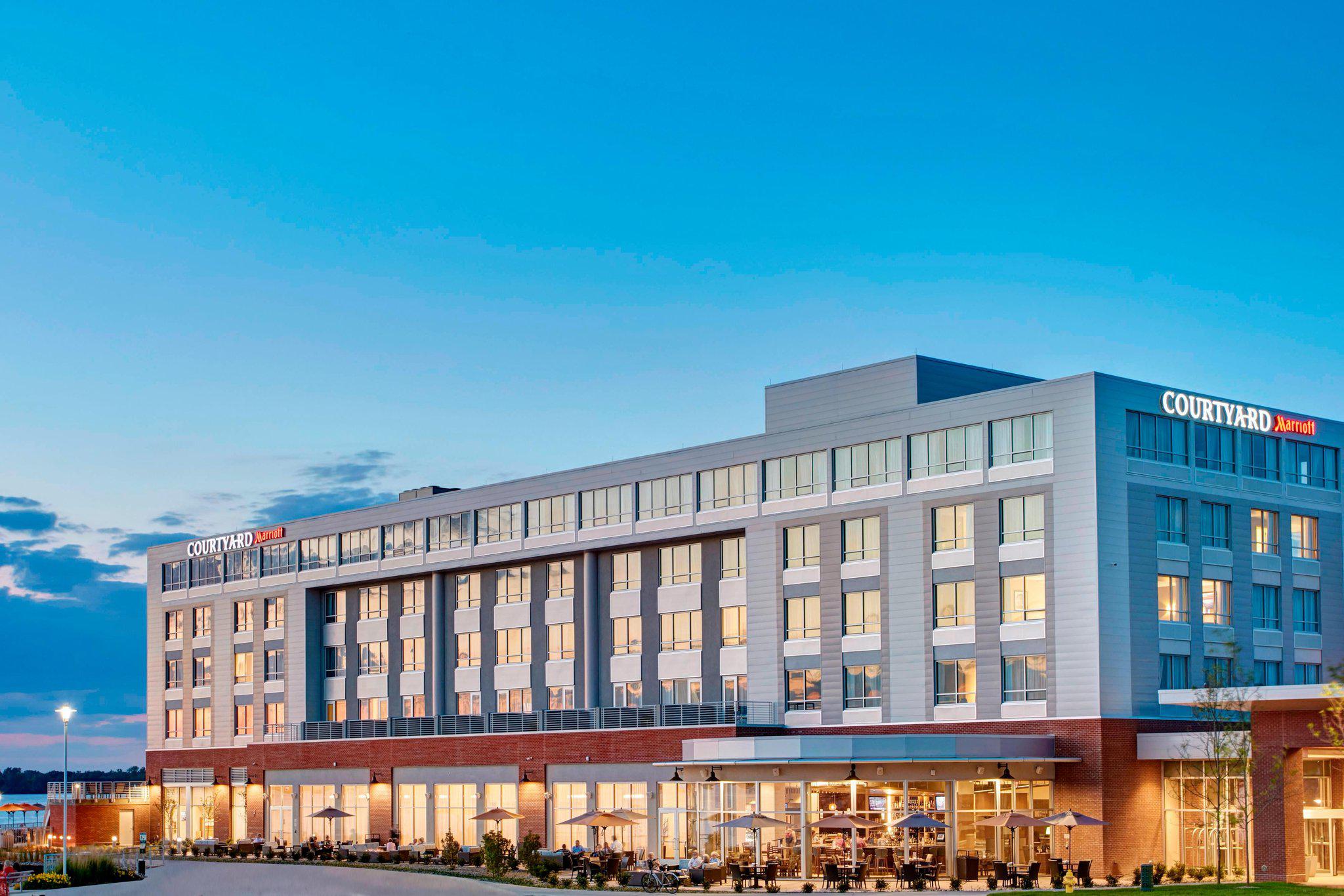 Courtyard by Marriott Erie Bayfront Photo