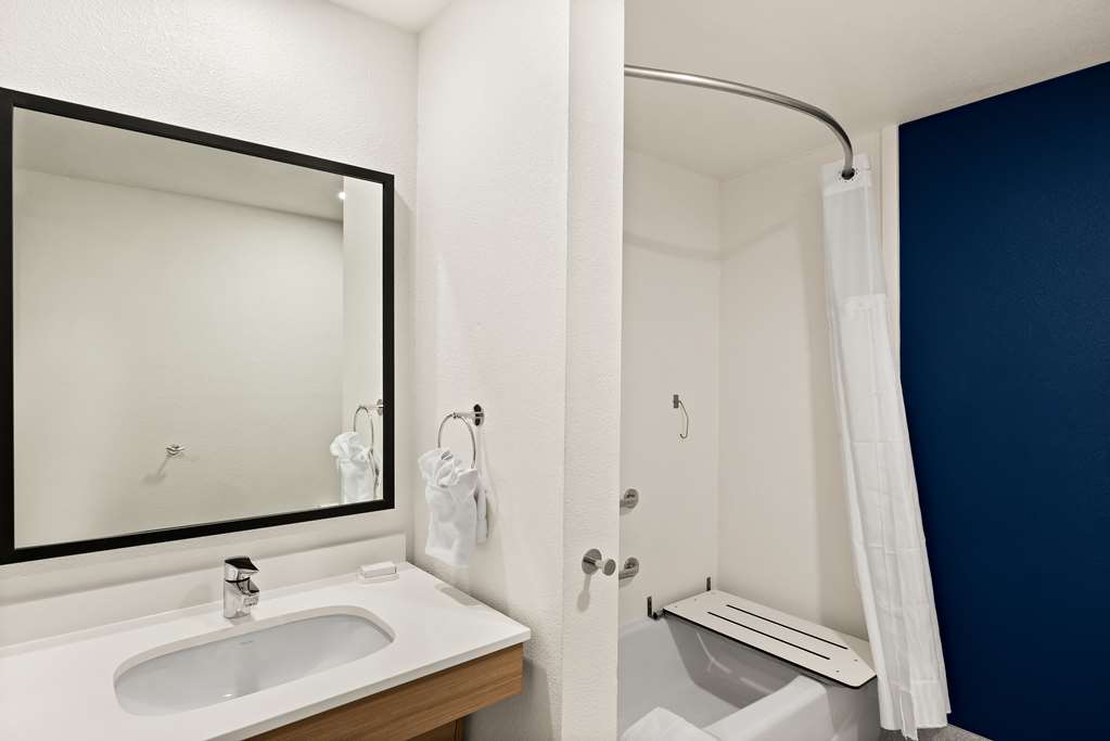 Spark by Hilton Williams Image