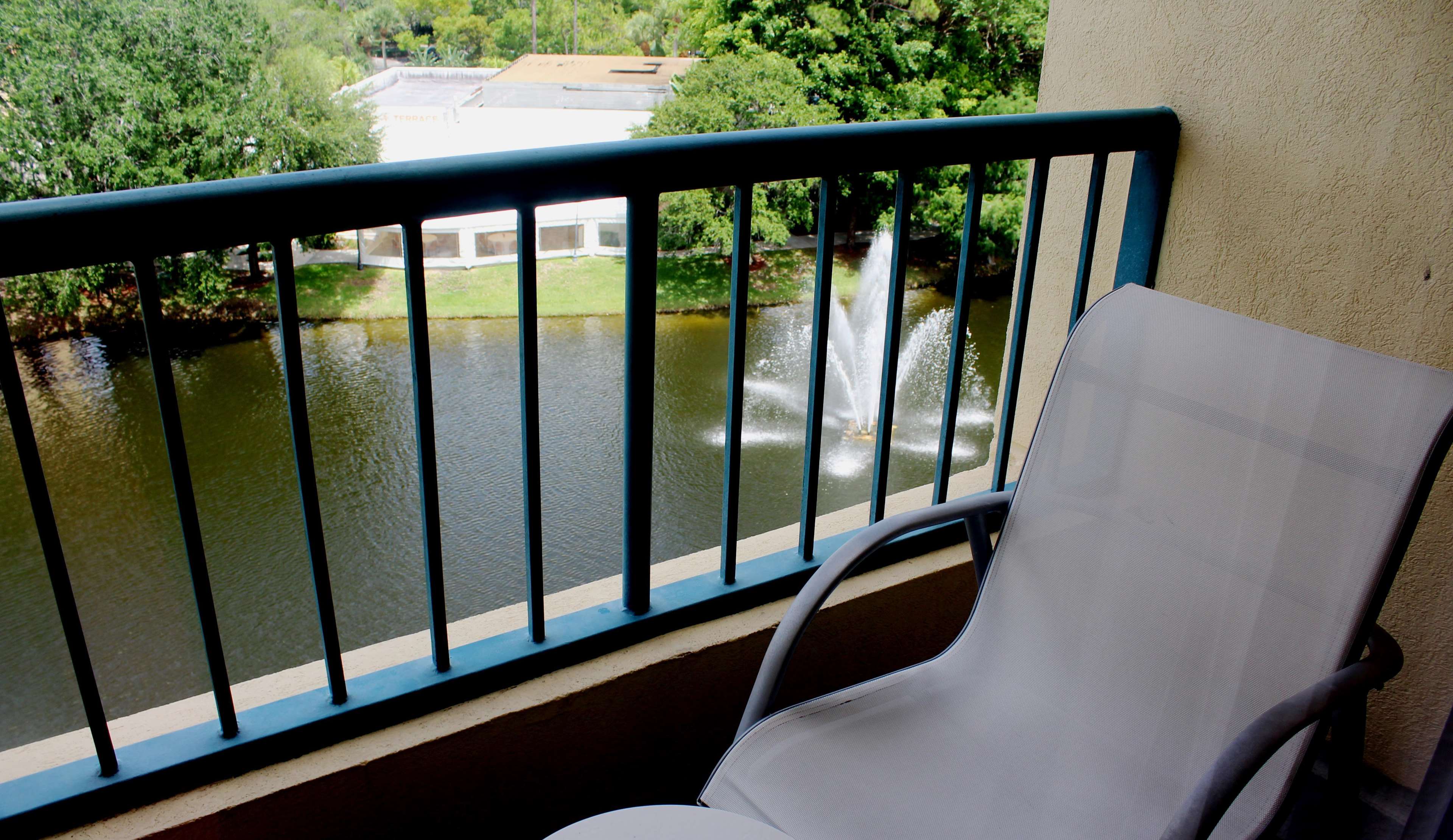 Hilton Boca Raton Suites Photo