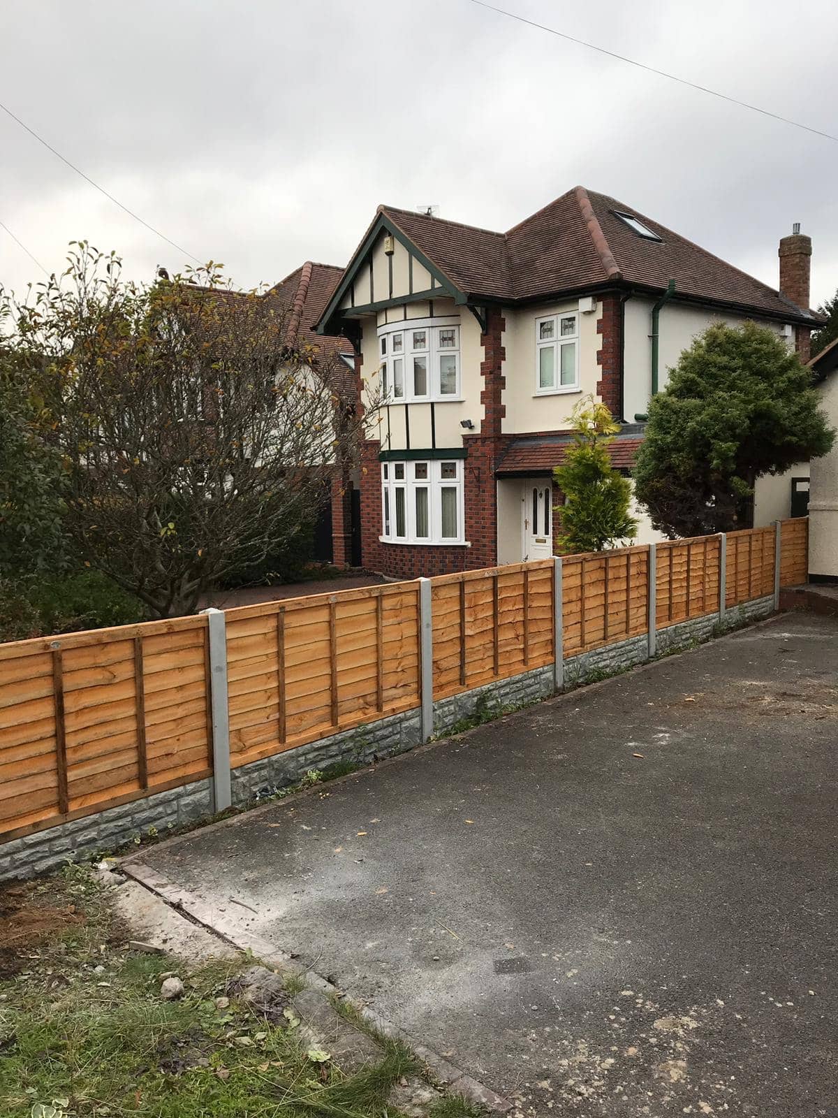 Black Country Sheds & Fencing Ltd Fencing Contractors in Dudley DY2 0UY