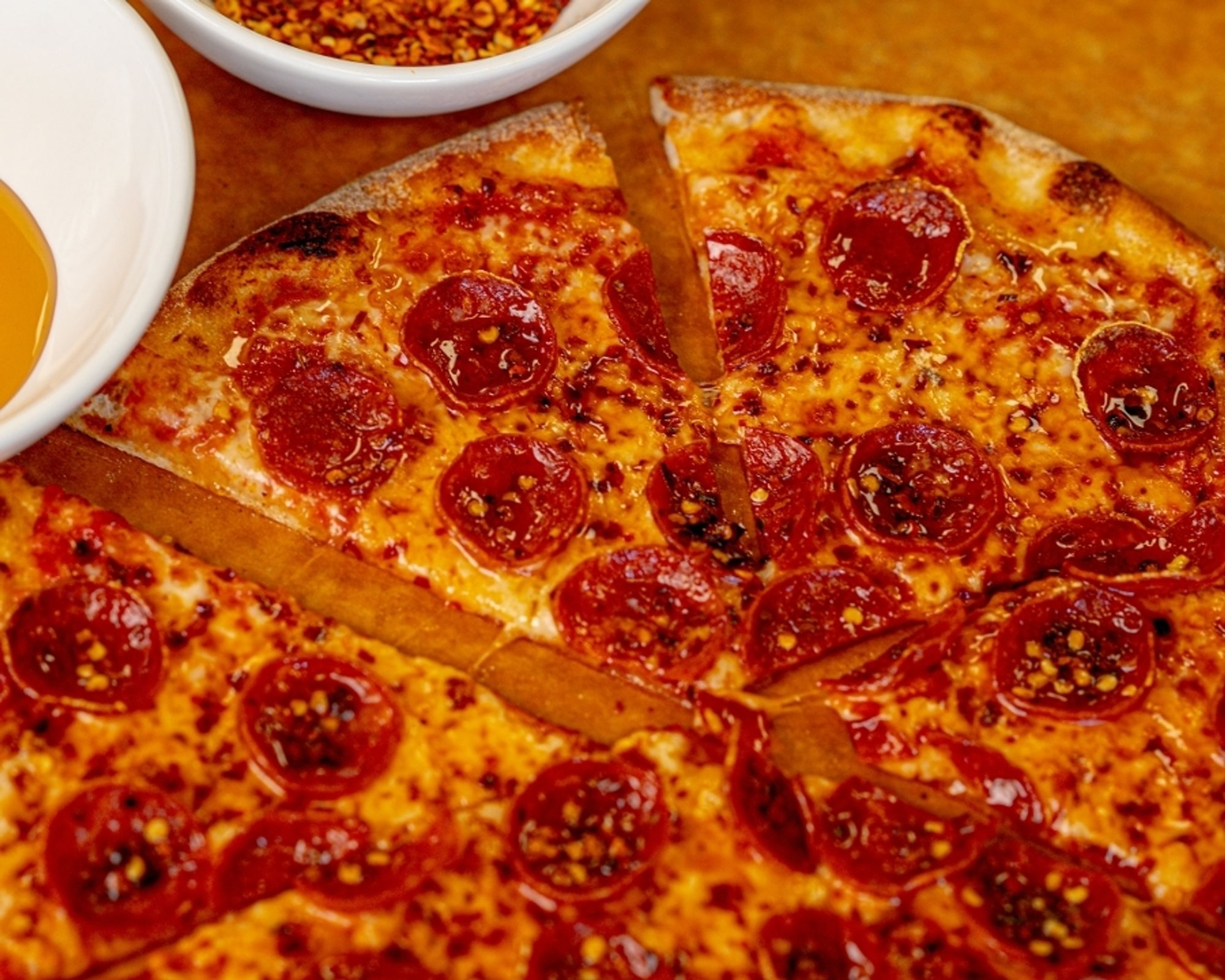 Lg Pepperoni Honey Pie