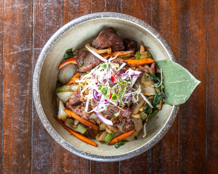 Mongolian Beef Chow Fun
