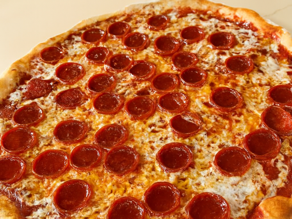 Hot Honey Pepperoni Pizza personal