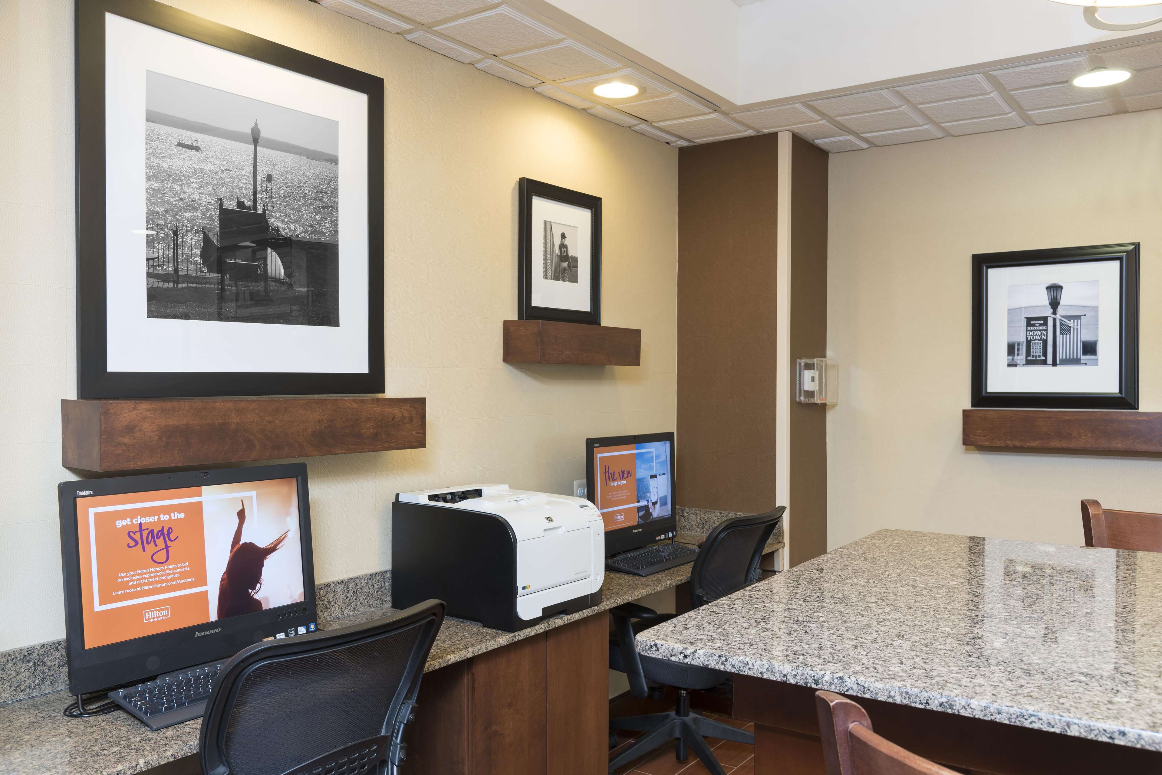 Hampton Inn Port Huron Photo