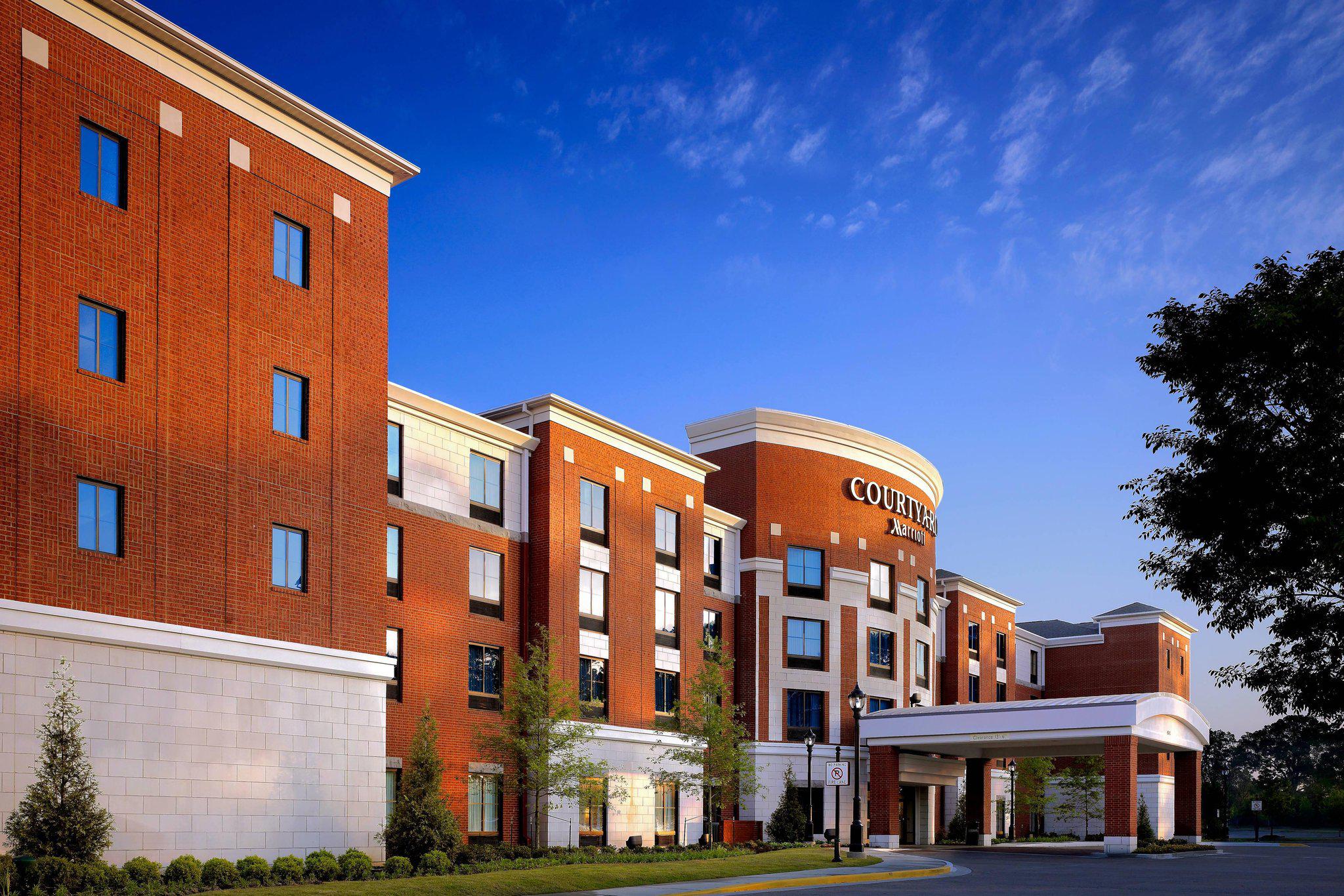 Courtyard by Marriott Memphis Collierville Photo