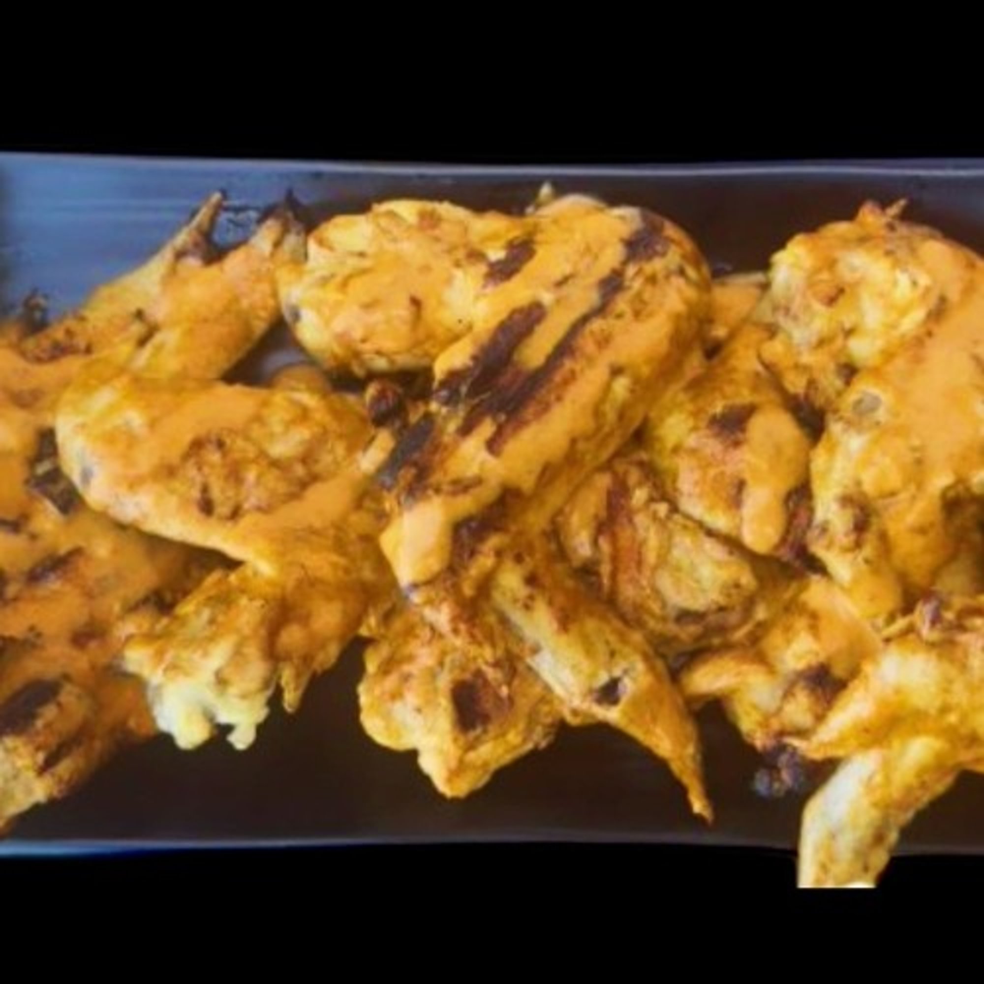 Wings 16 Pieces (Hot, Mild, Spicy Wing Sauce, Garlic Spicy, bbq)