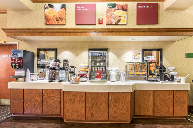 Images Comfort Suites