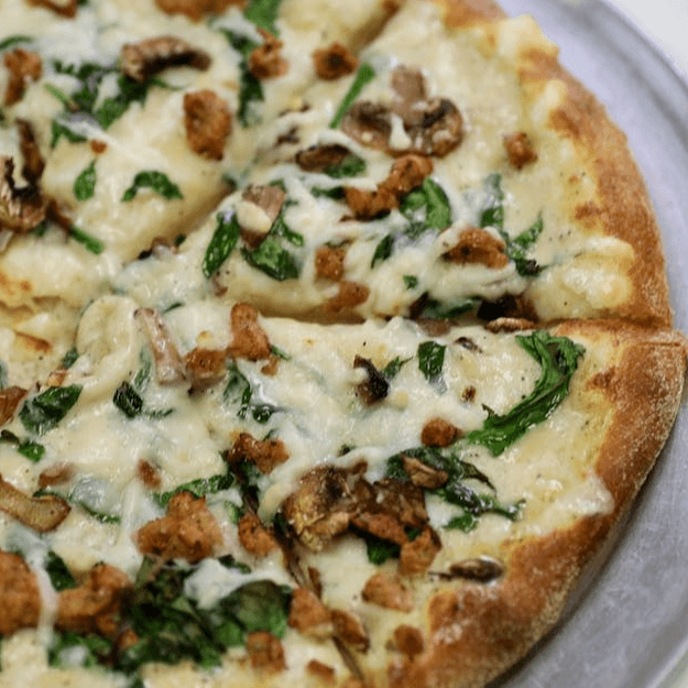 Chicken Alfredo Pizza (14")