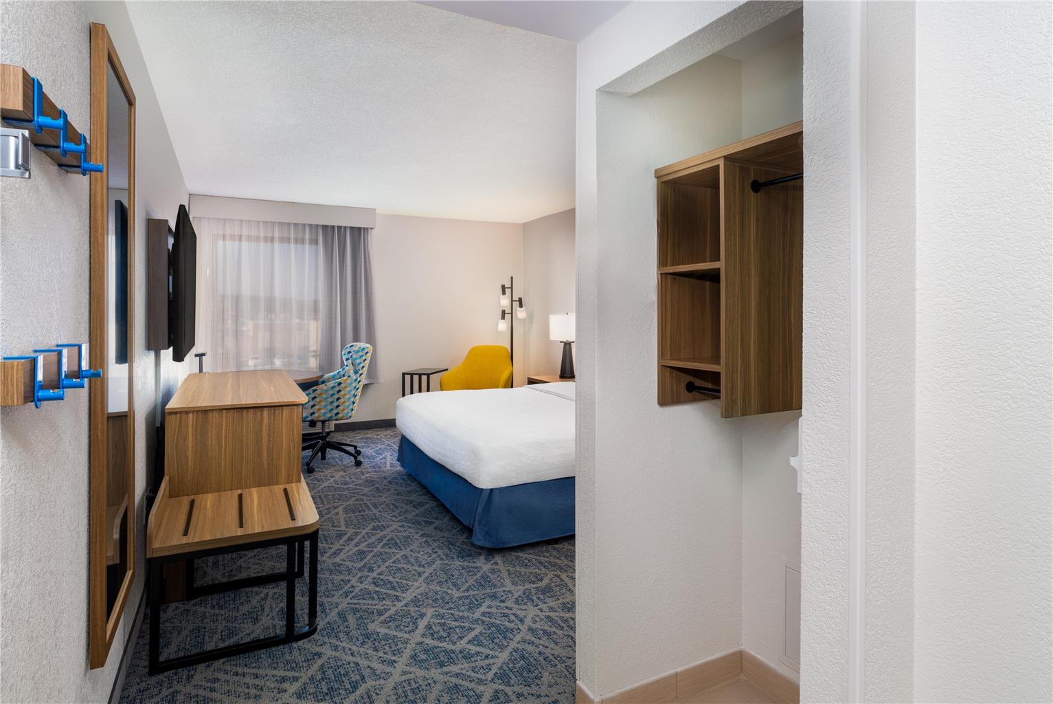Hampton Inn Marietta Image