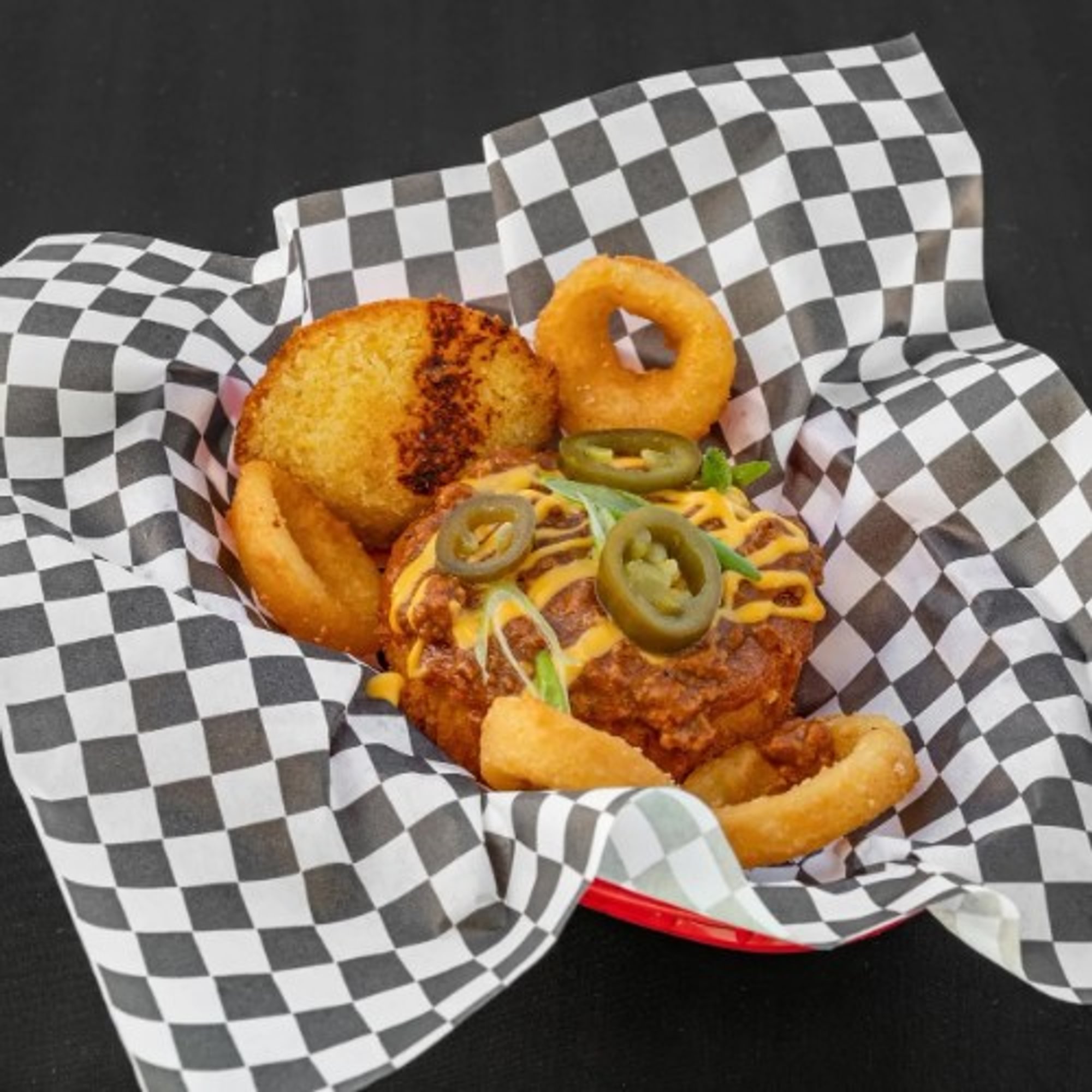 Corn Bread Chili Bowl