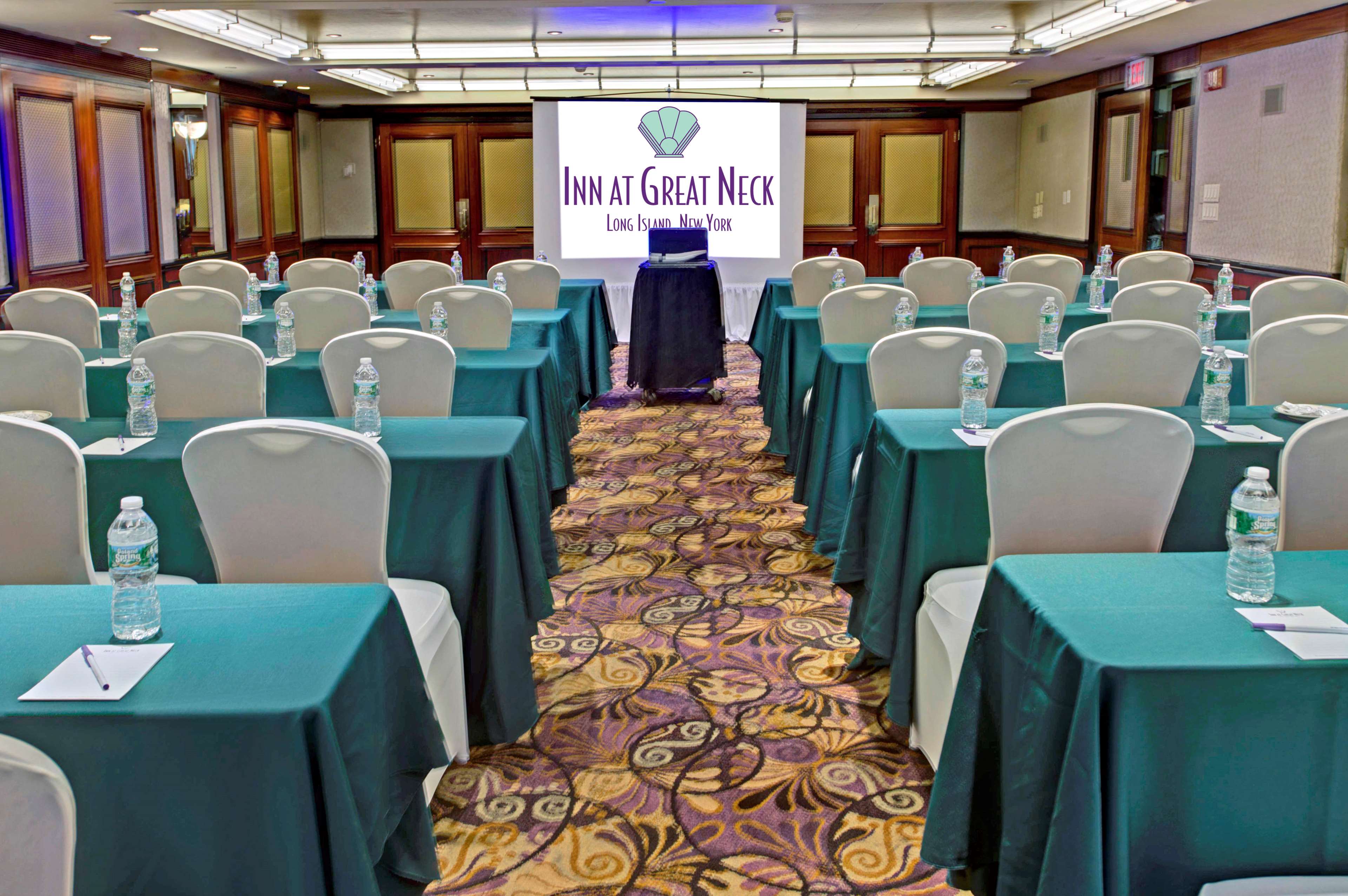 Inn at Great Neck, BW Premier Collection Photo