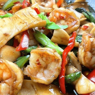 Seafood Kapraw