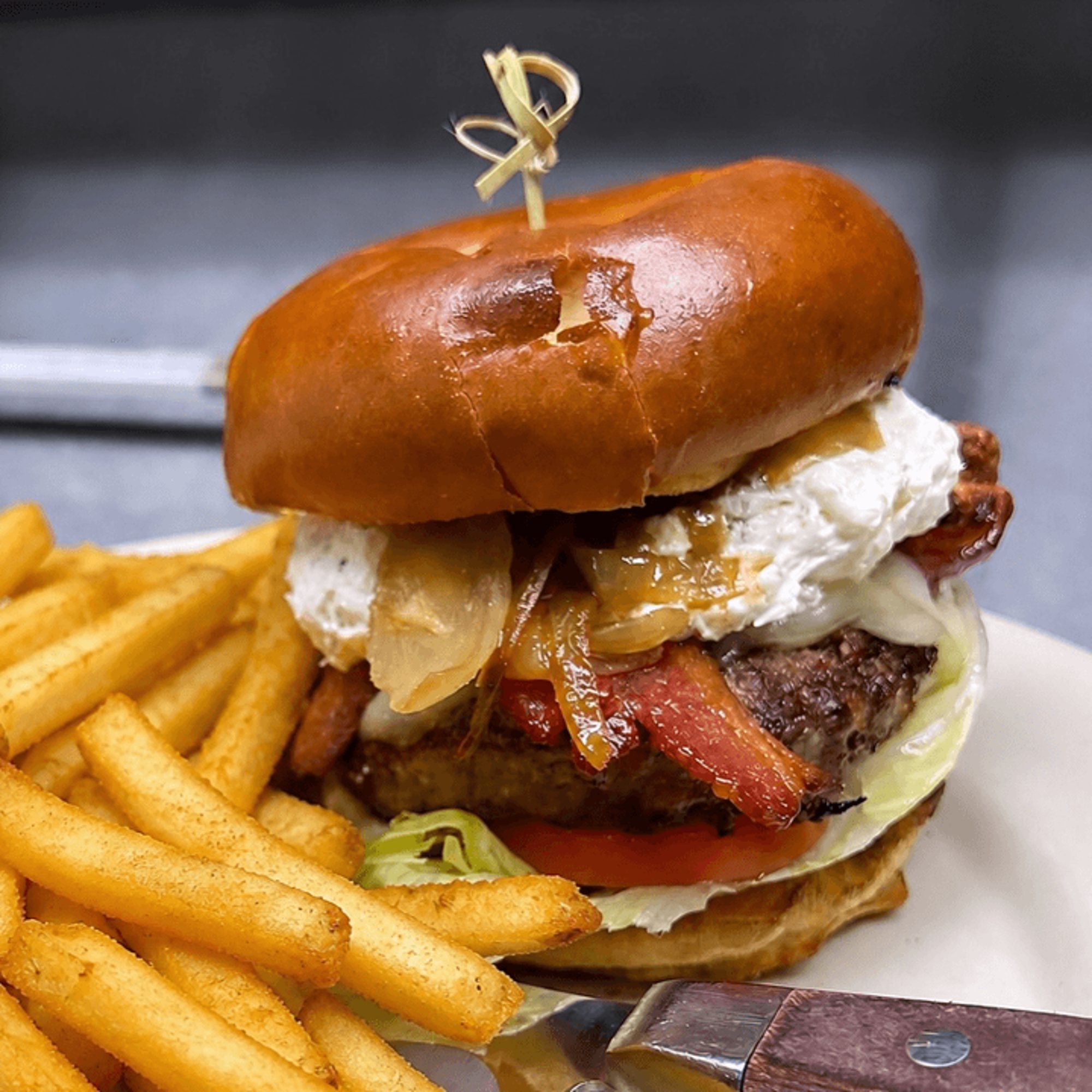657 Burger