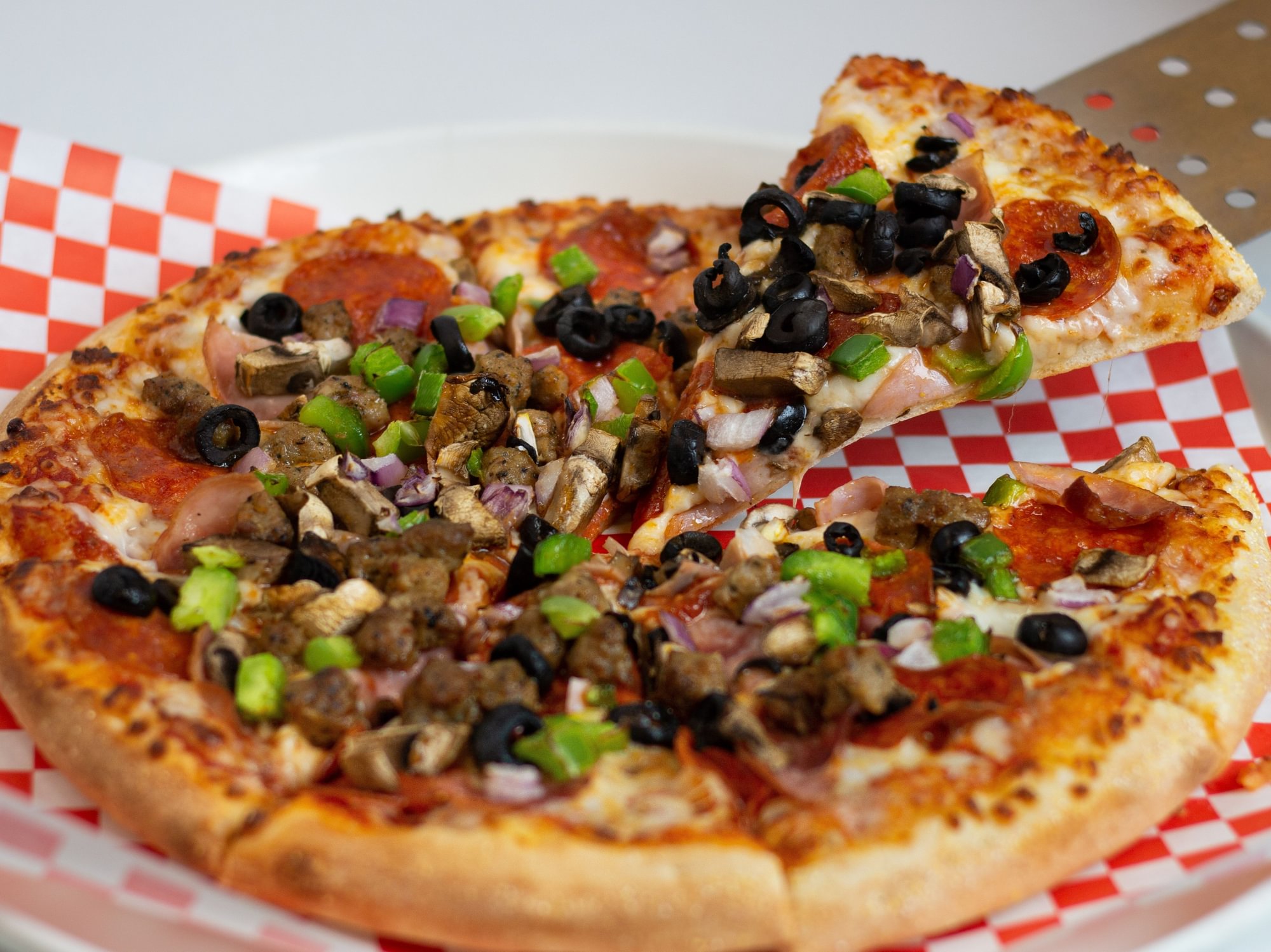 14" Party Pizza