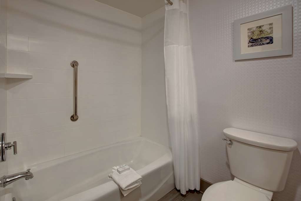 Hampton Inn Olive Branch Image