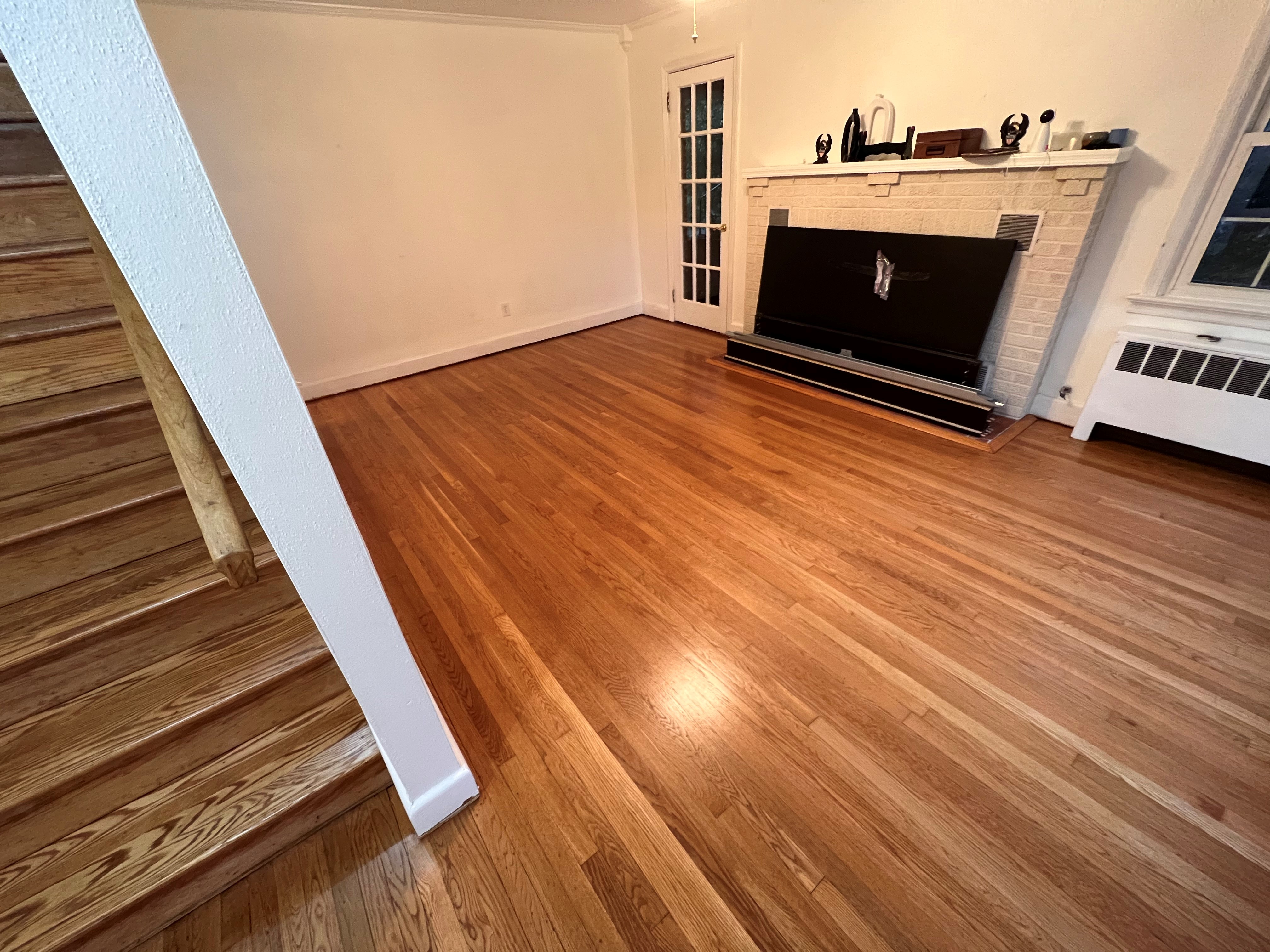 Apple Floor Solutions Image