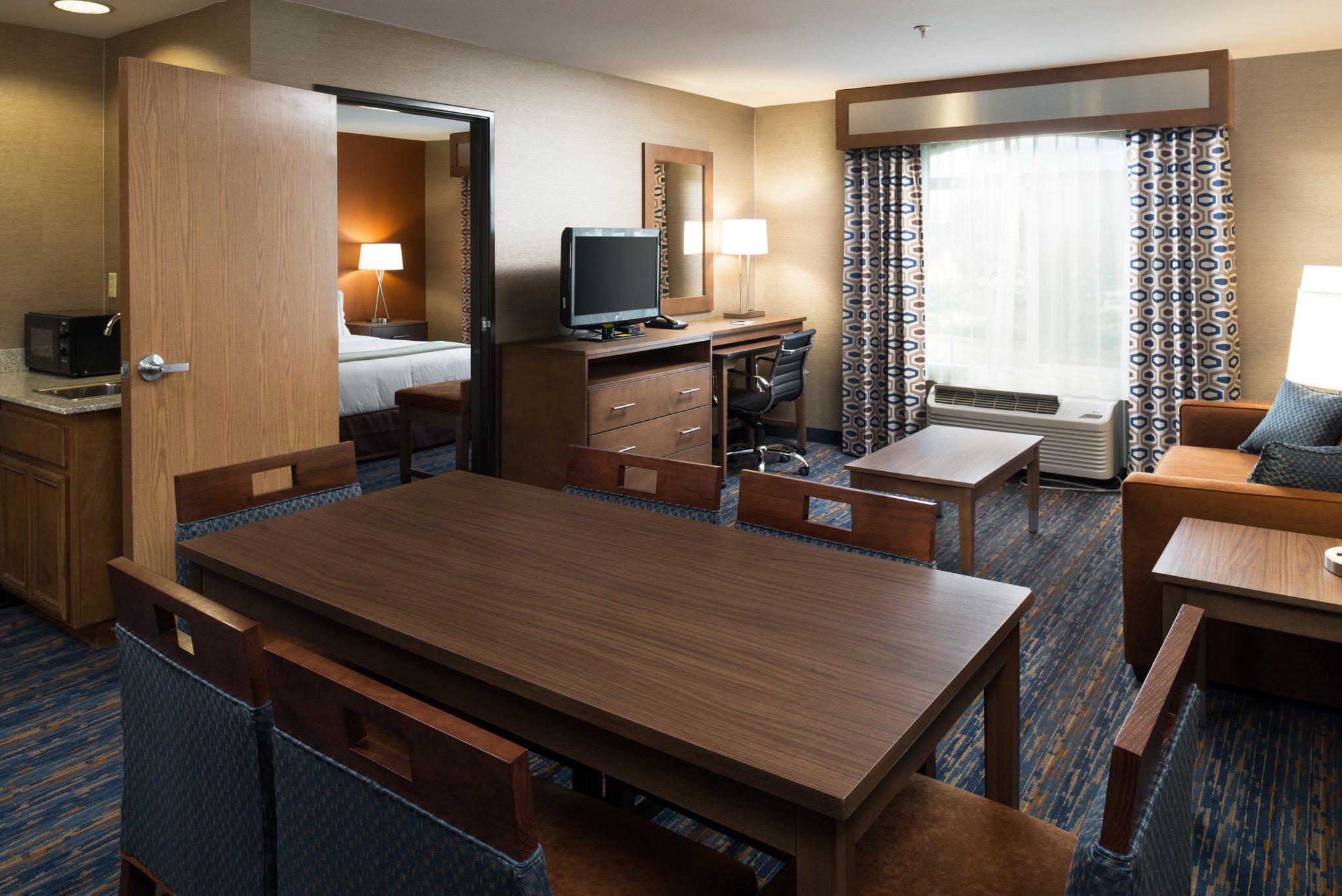 Holiday Inn Express Rocklin - Galleria Area Photo