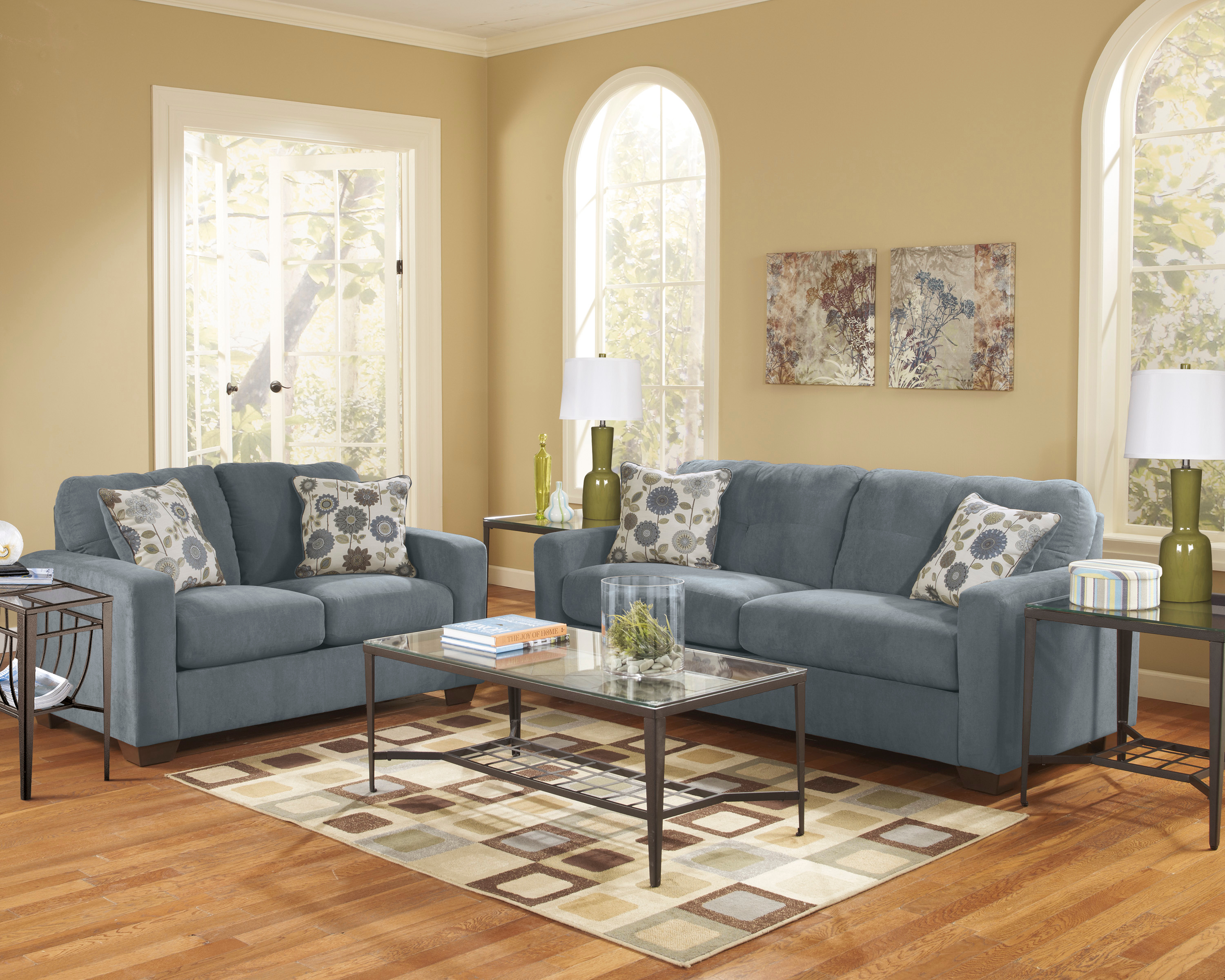 Ashley Furniture Outlet Locations - Ashley expands / Black friday and