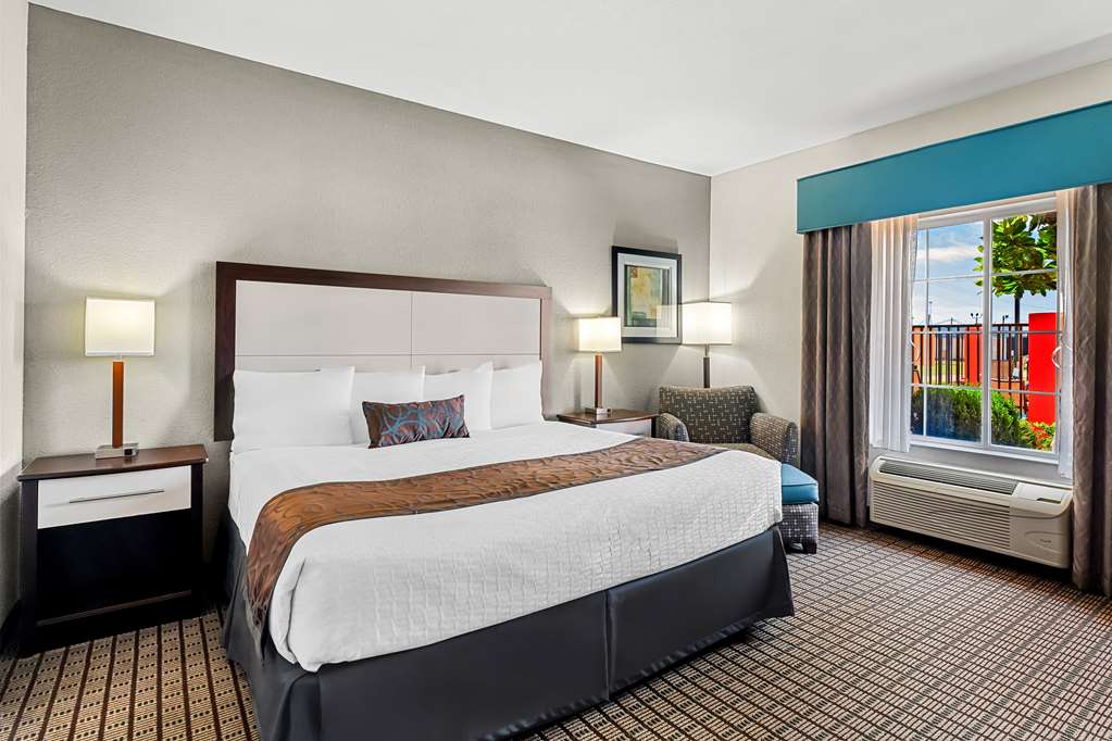 Best Western Plus Magee Inn and Suites Image