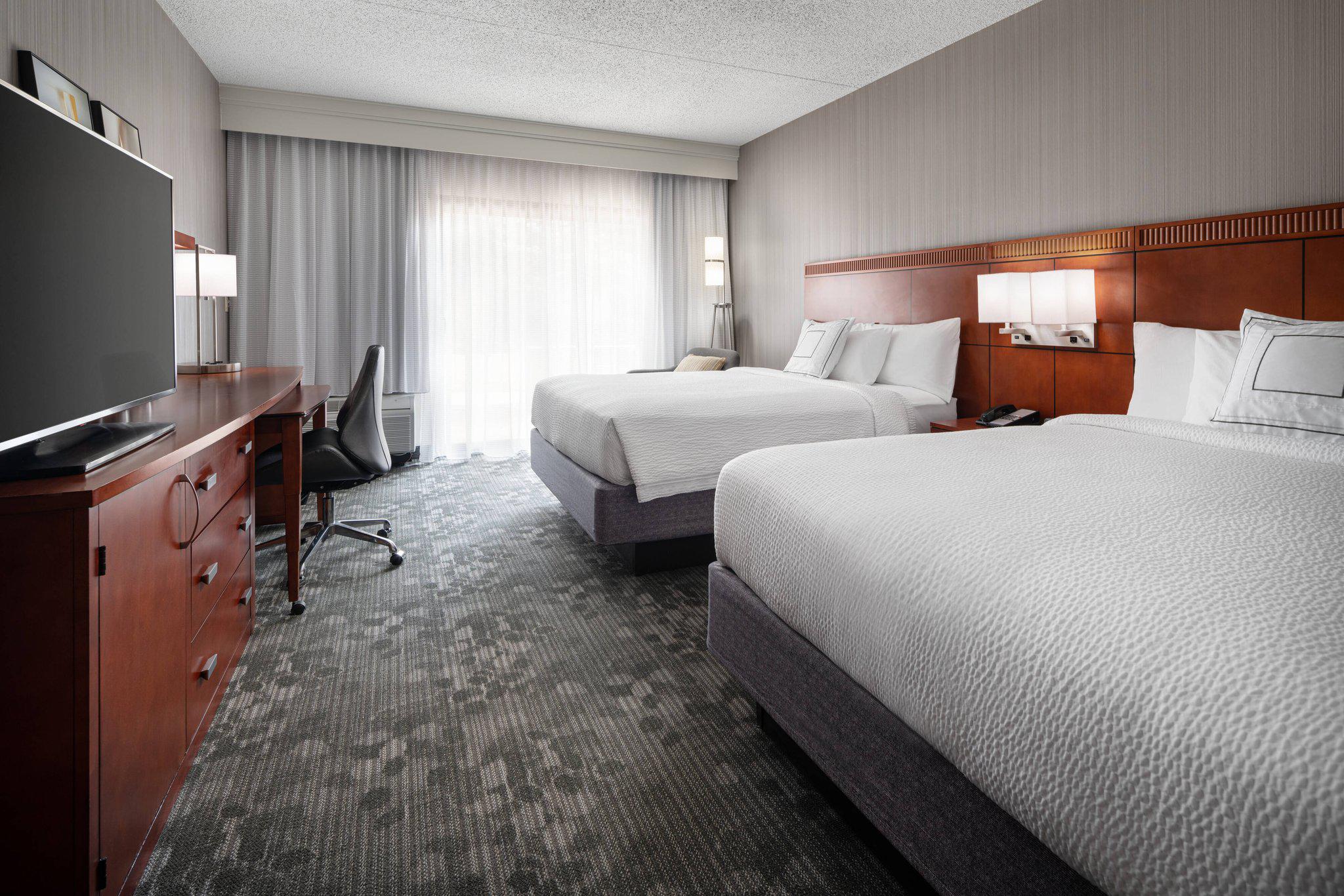 Courtyard by Marriott Boulder Photo