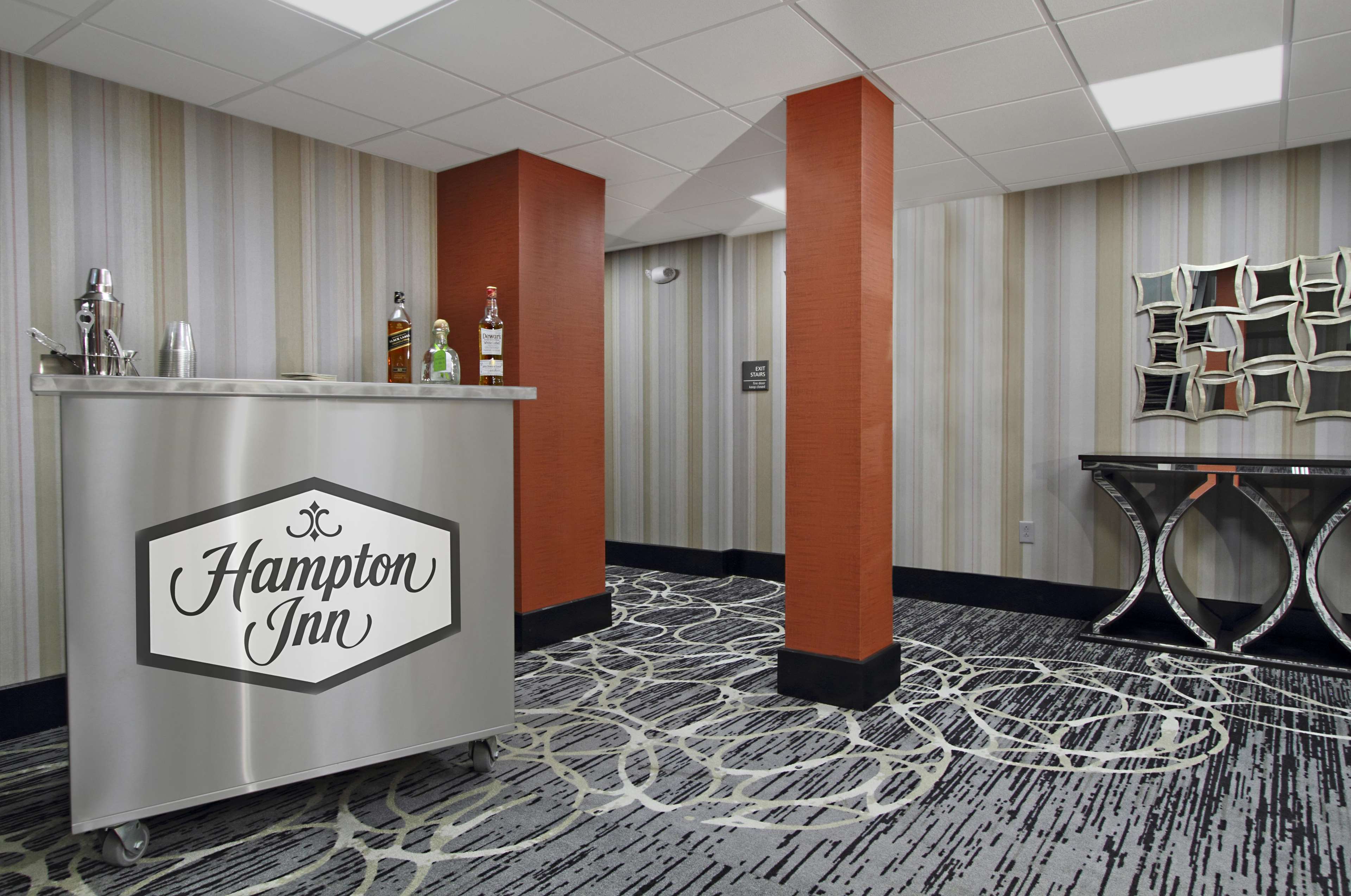 Hampton Inn Kansas City/Downtown Financial District Photo