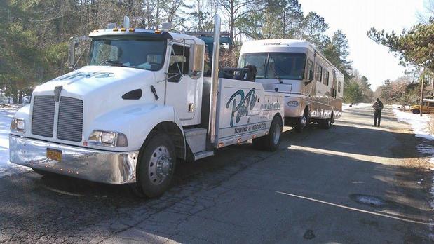 Images Pat's Towing