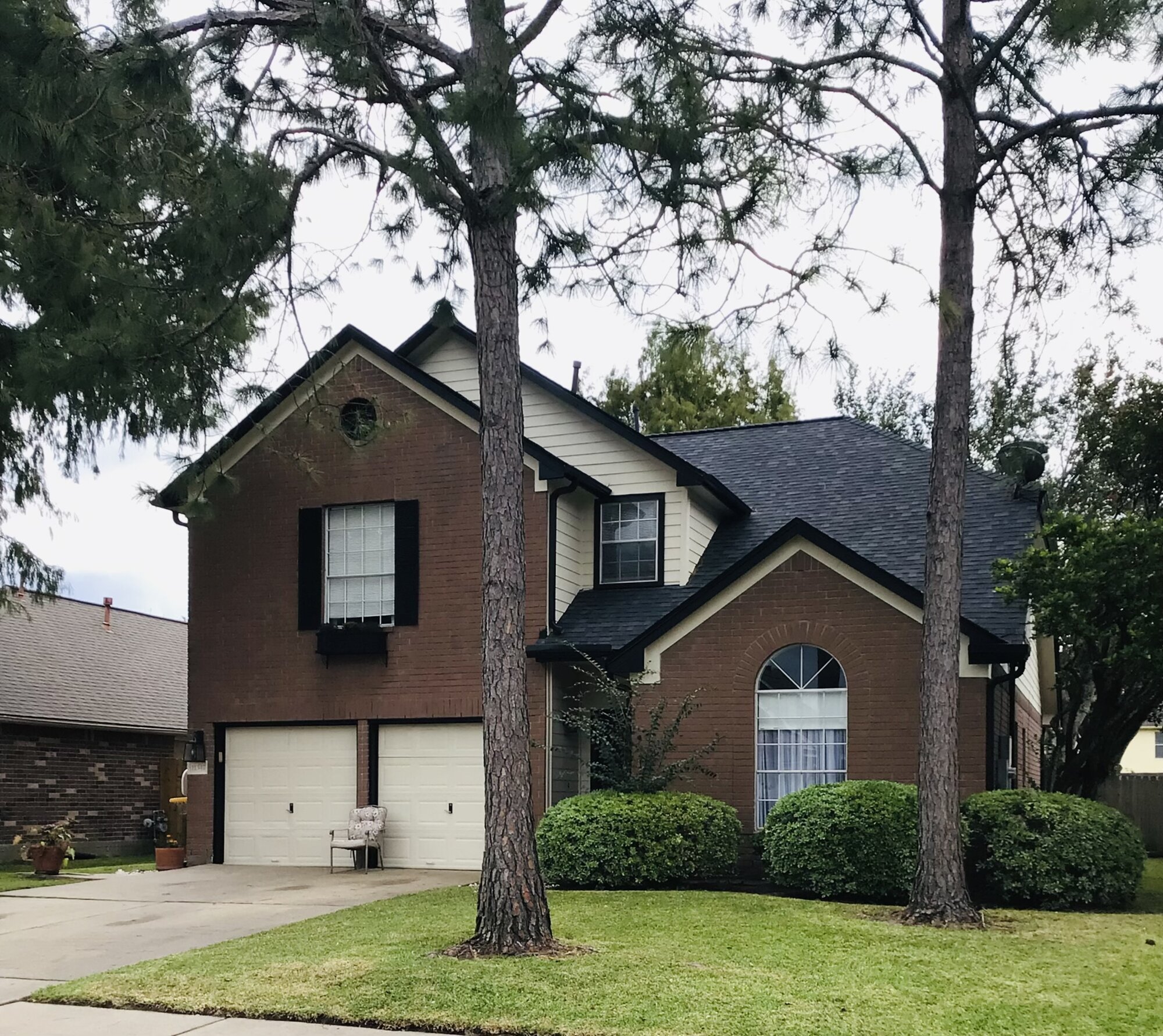 Baytown Roofing Image