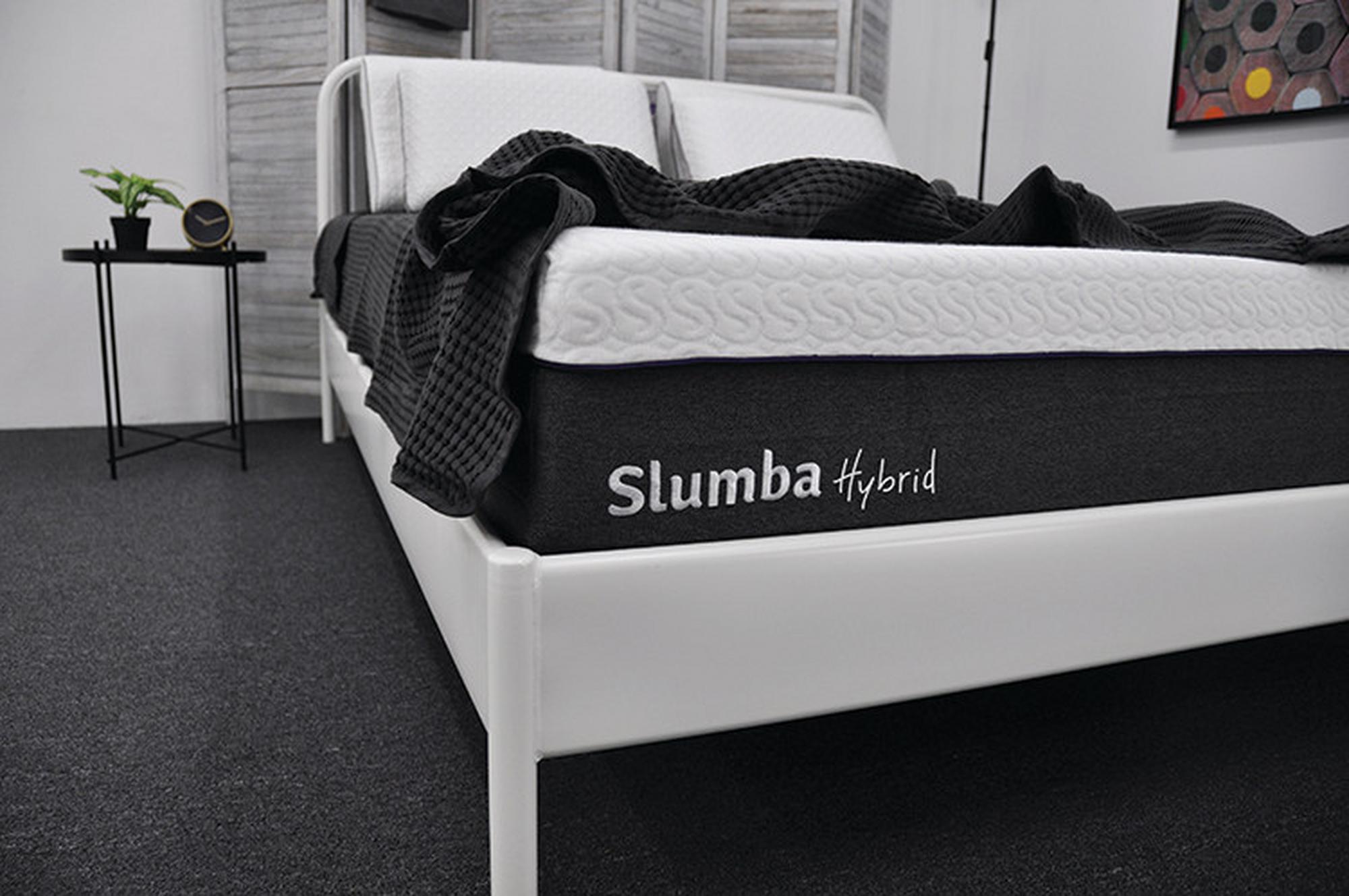 12" Queen Hybrid Memory Foam Mattress