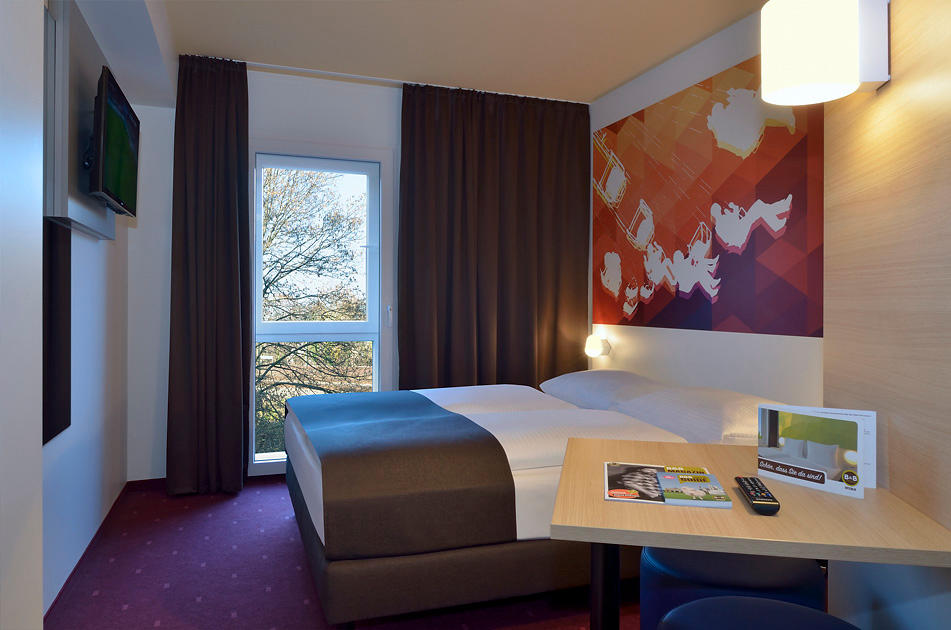 Bilder B&B Hotel Stuttgart-Bad Cannstatt
