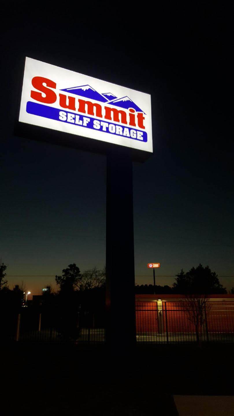 Summit Self Storage Photo