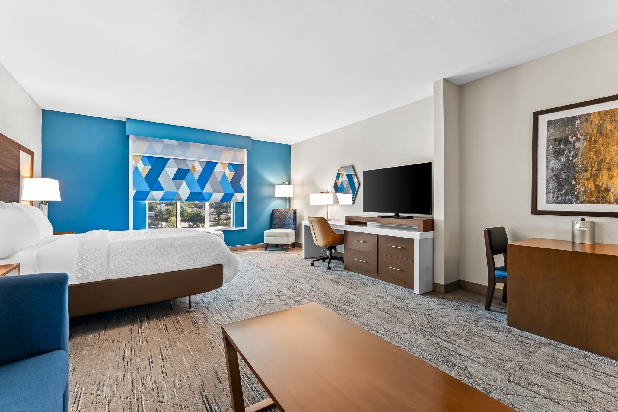 Holiday Inn Express & Suites Albany by IHG Image