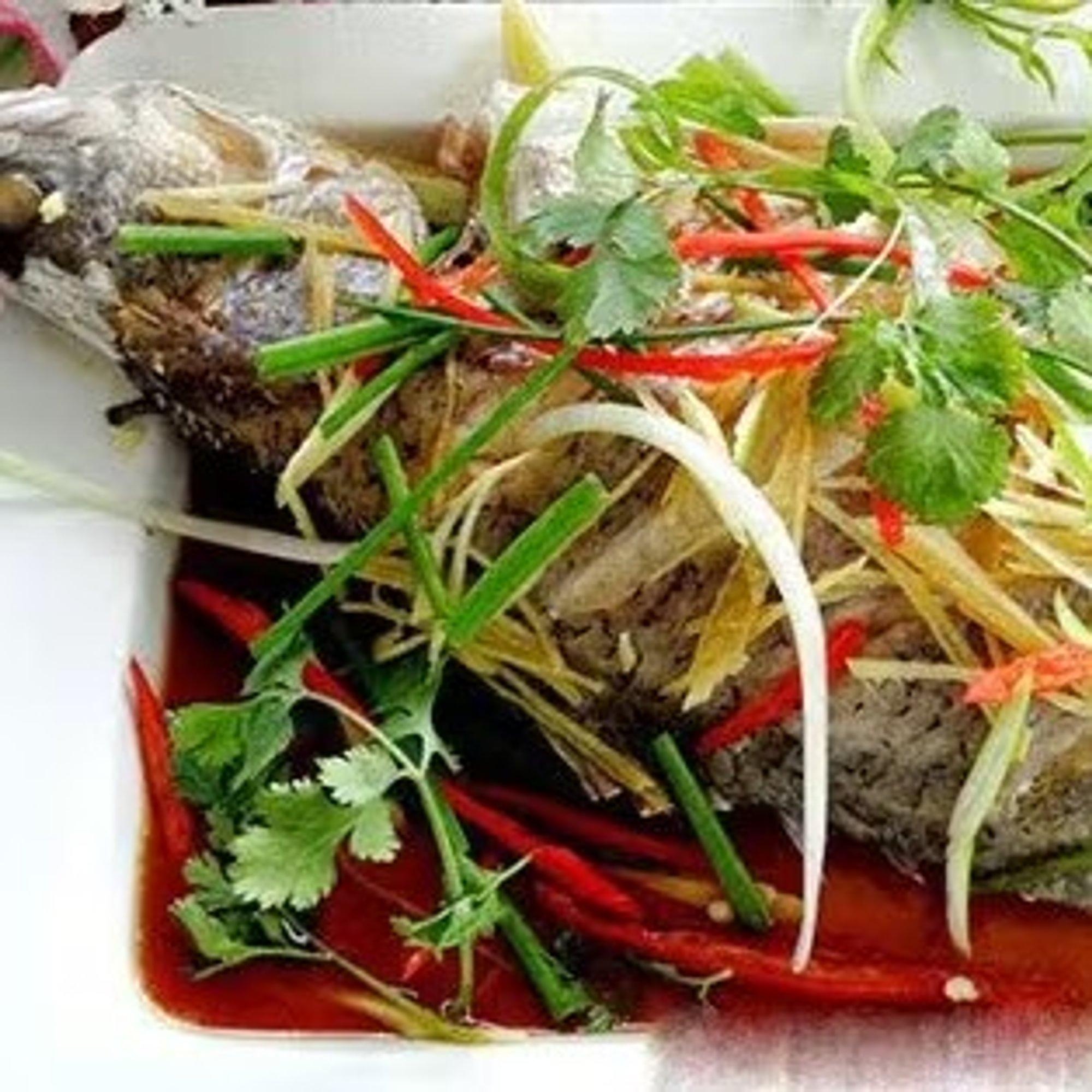Cá Hấp Hành Gừng - Fish on the Steamboat