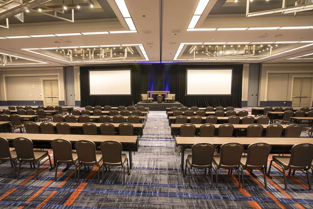 Hilton Atlanta Airport Image