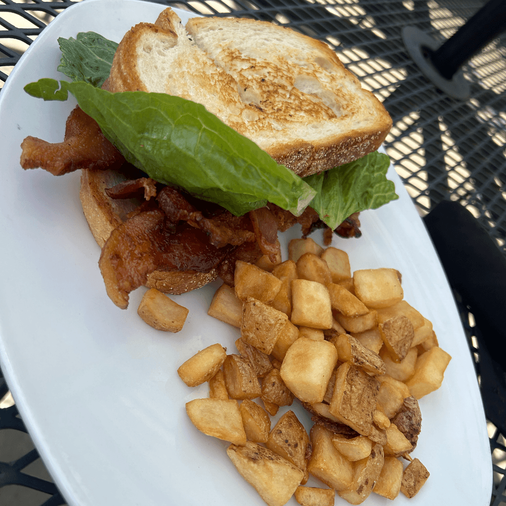 BLT