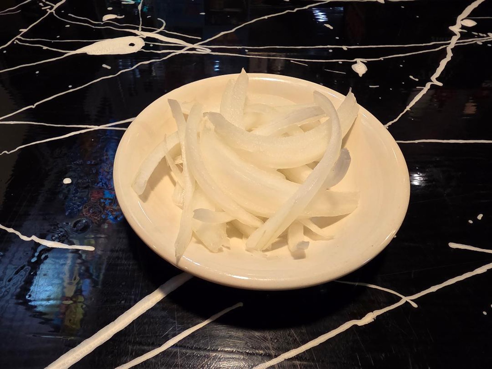 Raw Onions (Side)