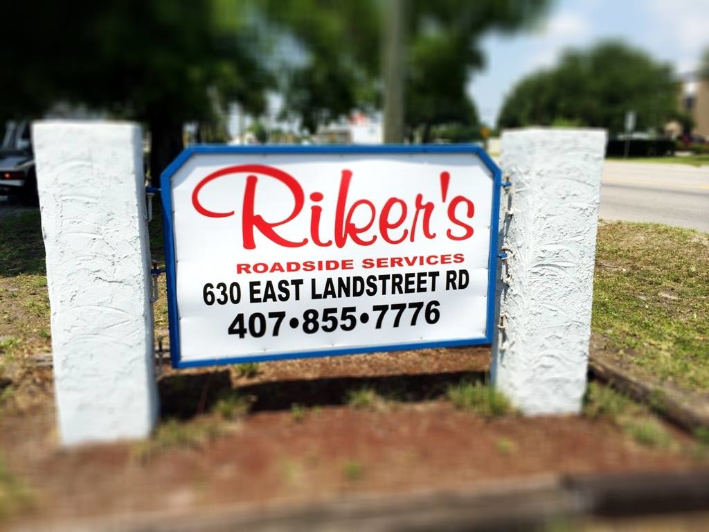 Riker's Roadside of Central Florida Photo