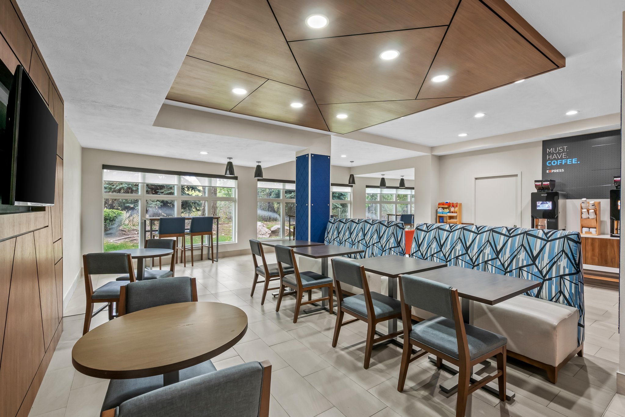 Holiday Inn Express & Suites Ogden by IHG Image