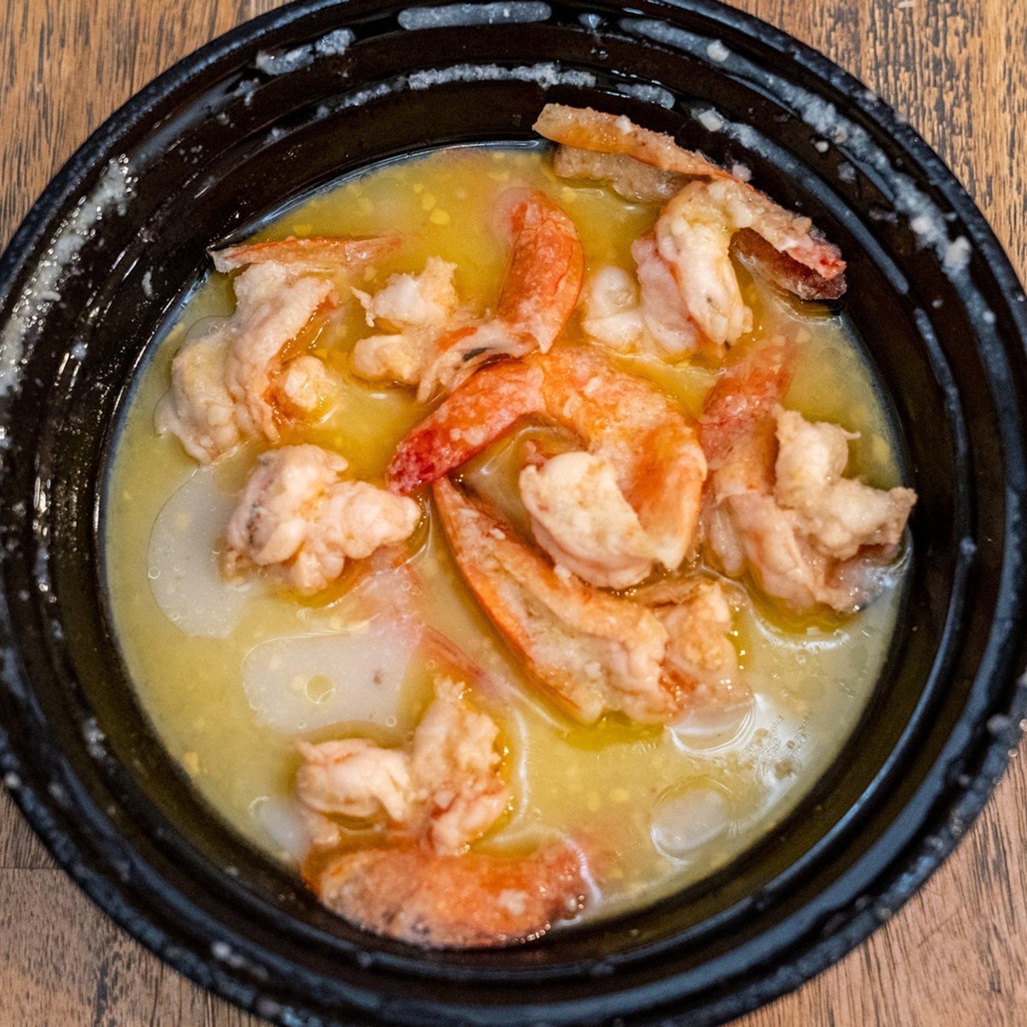 Caldo De Camaron Y Pescado