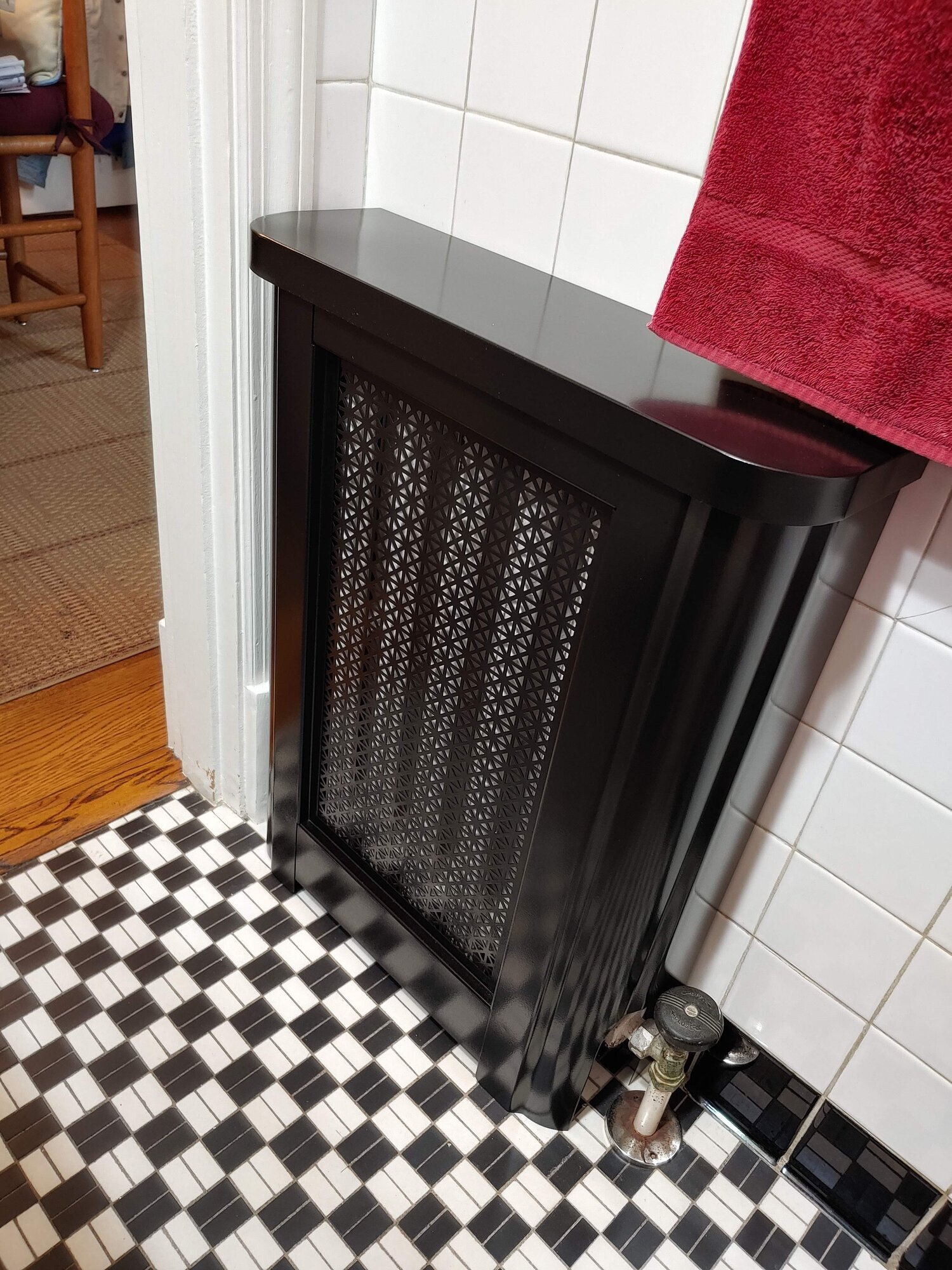 DC Radiator Covers Logo