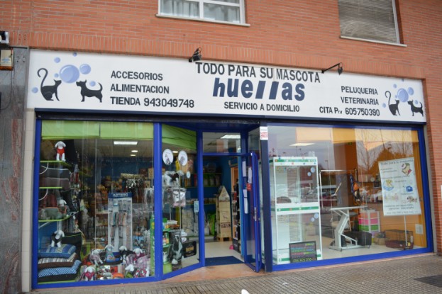 Images Peluquería canina y felina Huellas