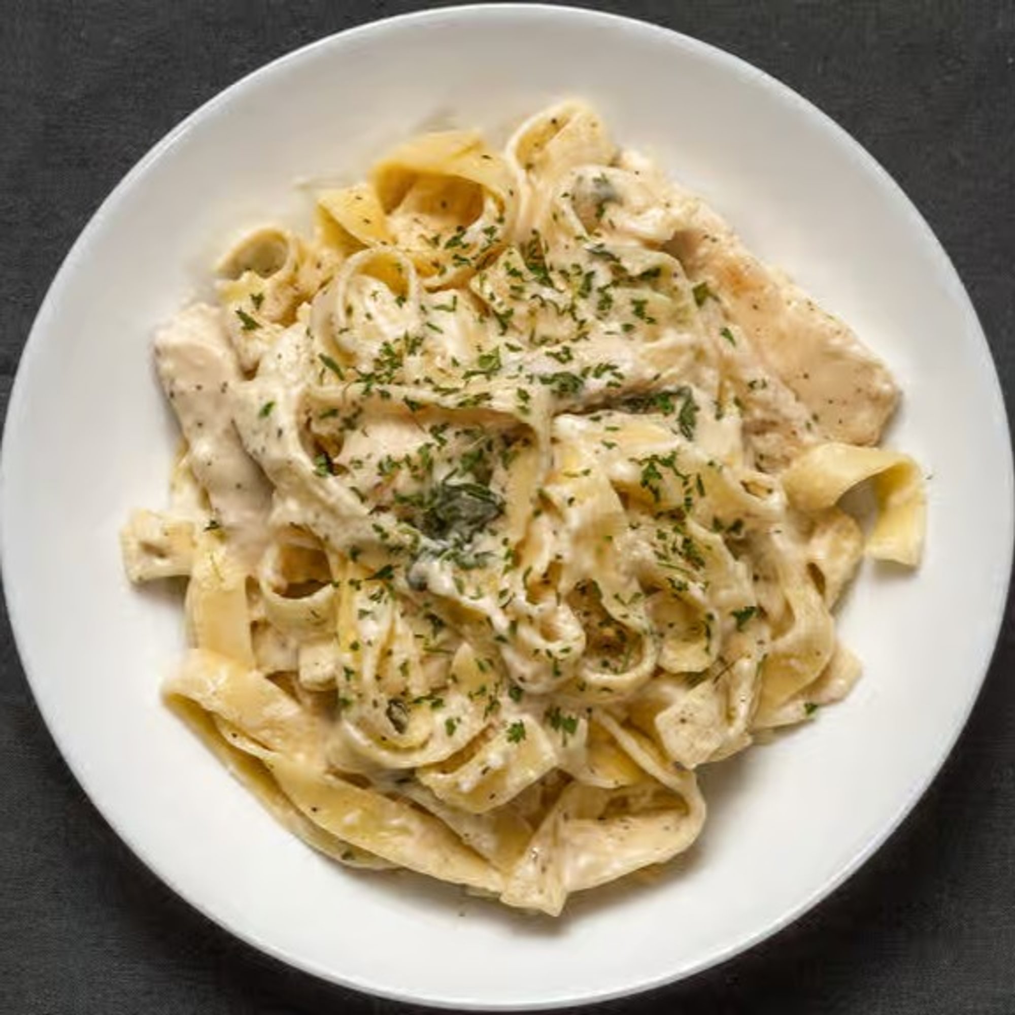 Chicken Fett Alfredo