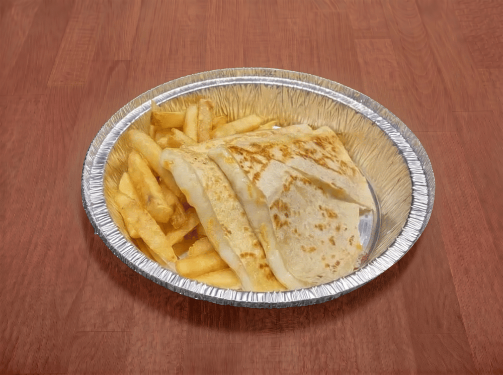 Quesadilla De Queso Con Papas Fritas / Kids Cheese Quesadilla with French Fries