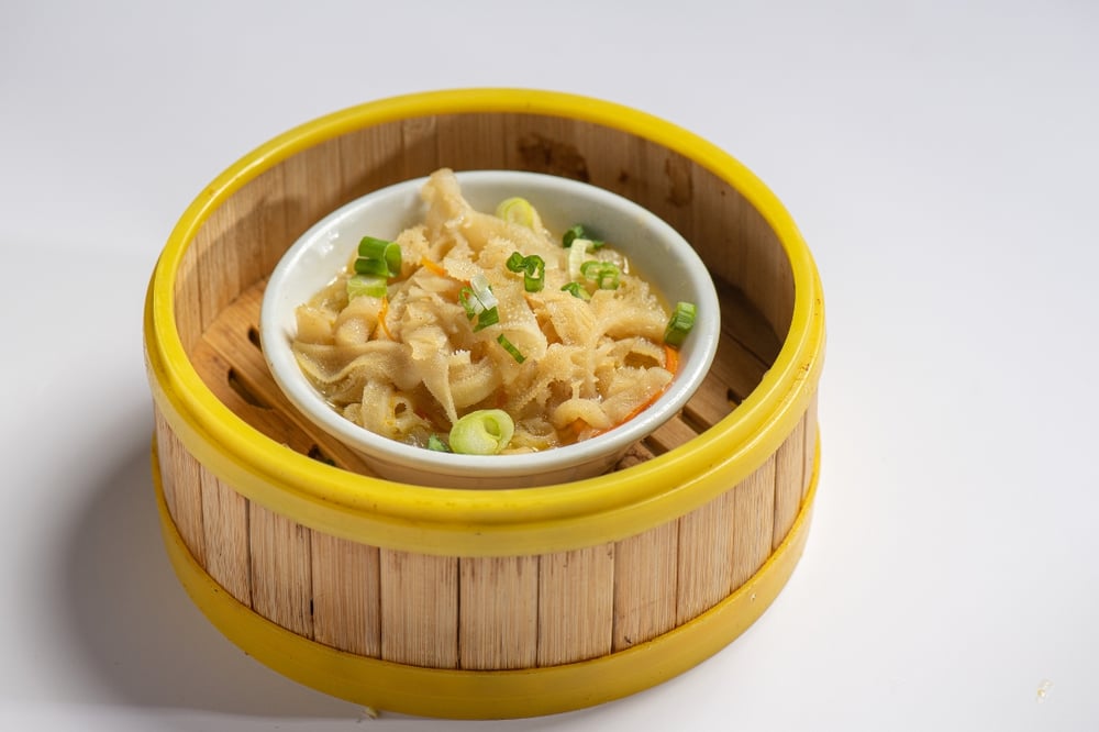 B-10 Steamed Beef Tripe with Ginger and Scallion Sauce (蒸牛百葉)