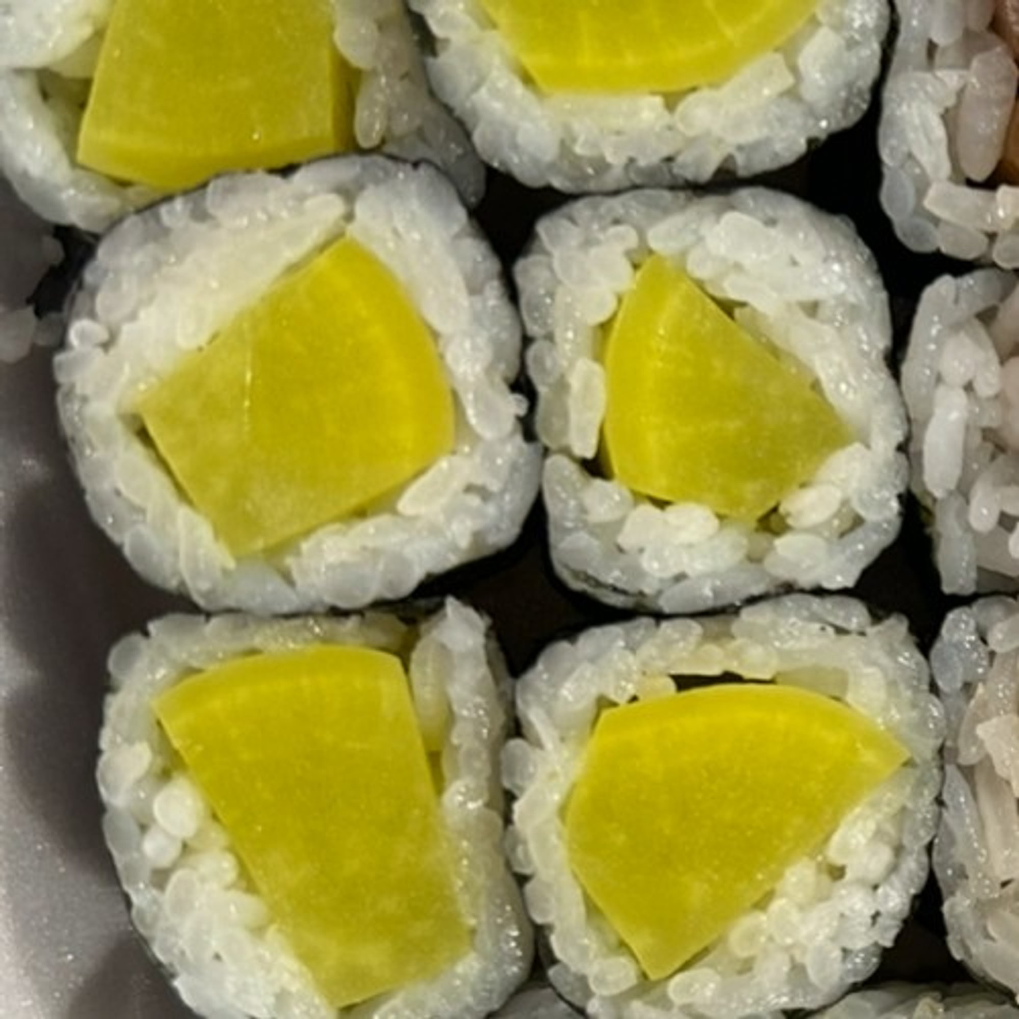 Osinko Roll (Pickled Radish)