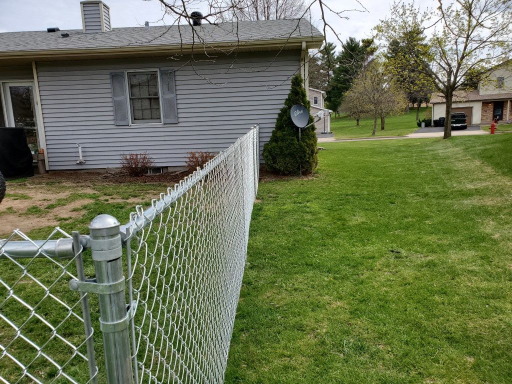 B&B Fence LLC Photo